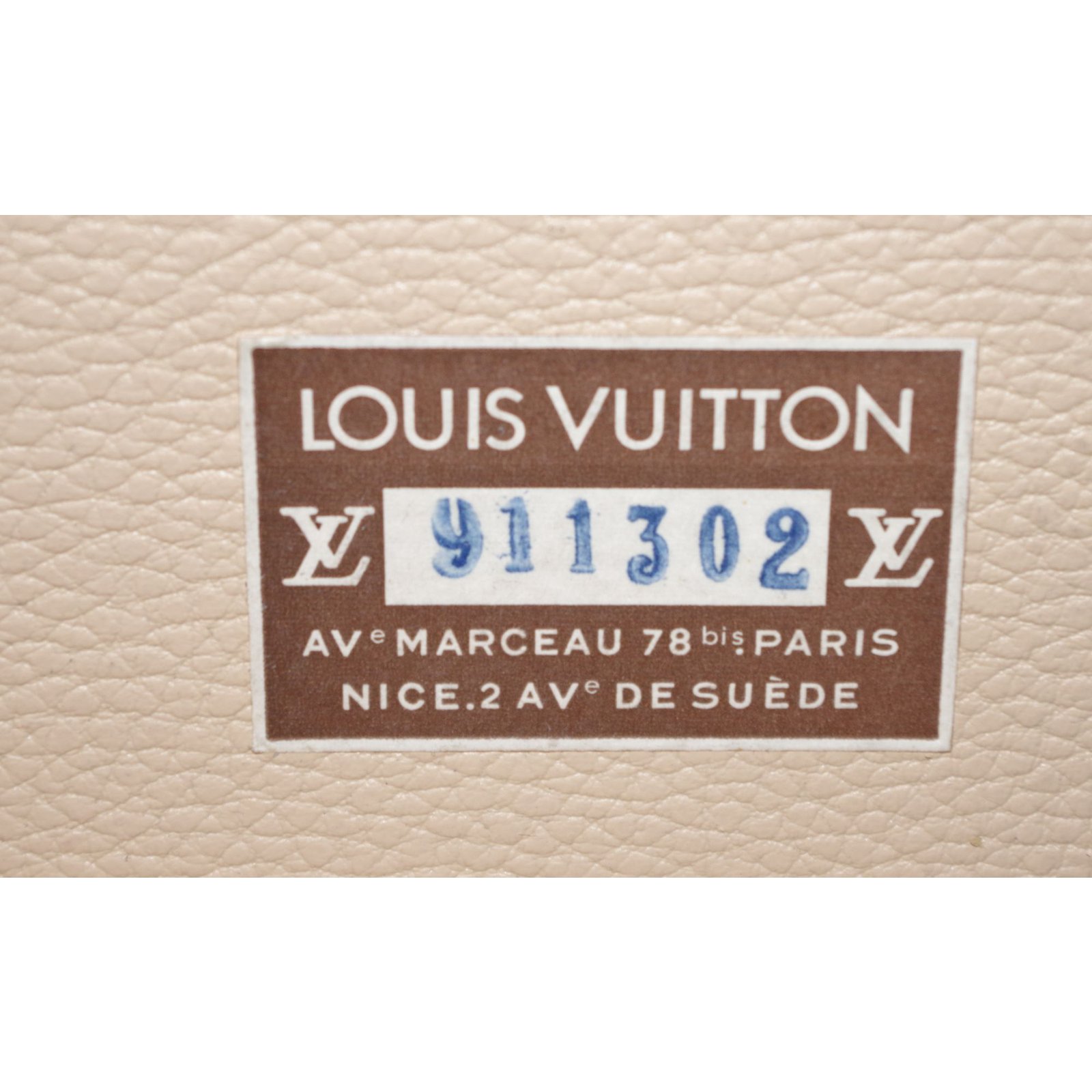 Louis Vuitton Étui à cigarettes Brown Cloth ref.917084 - Joli Closet