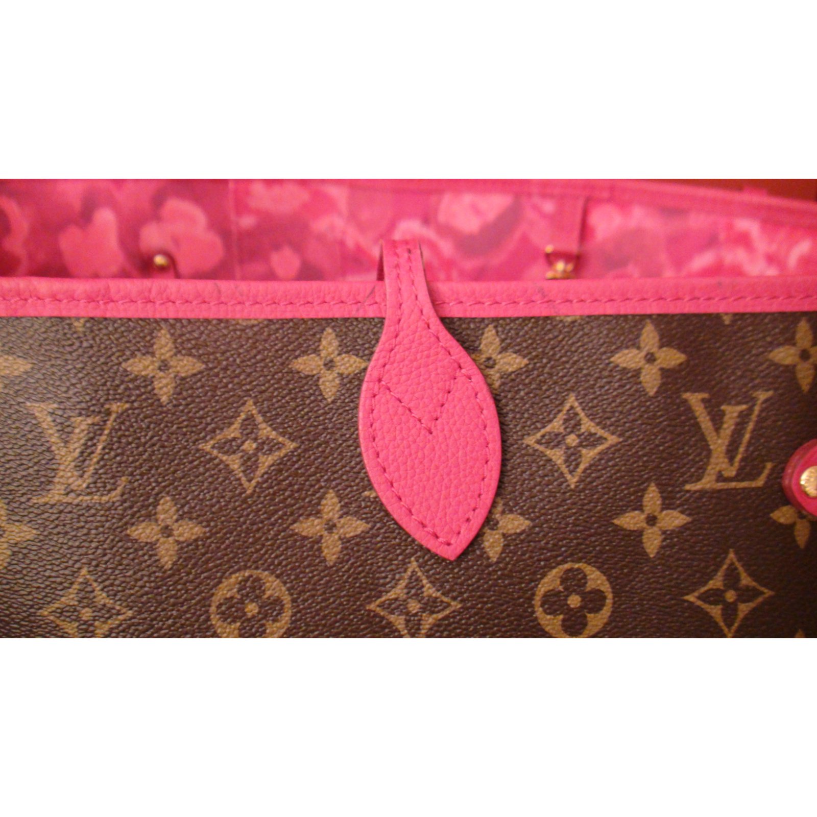 Louis Vuitton Neverfull MM Pouch Pink Lining Brown Leather ref.122687 -  Joli Closet