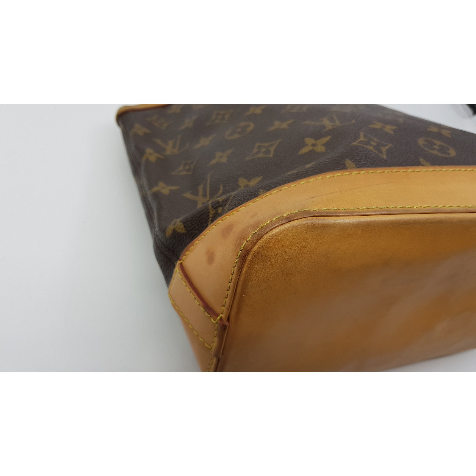 Louis Vuitton - Lockit PM M40102 Bag - Catawiki