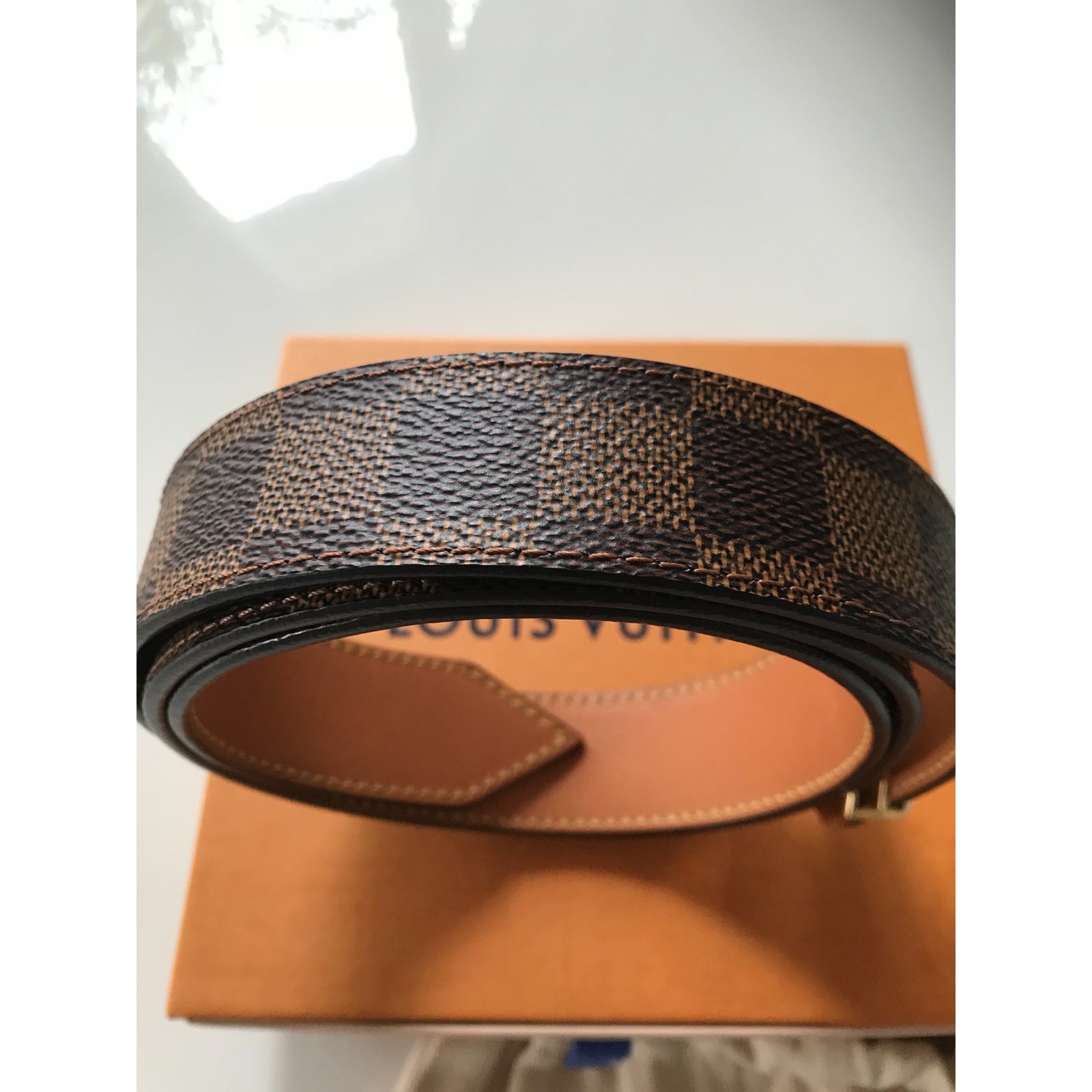 Louis Vuitton Checkers Ebony with V Loop Chocolate Leather ref.88487 - Joli  Closet