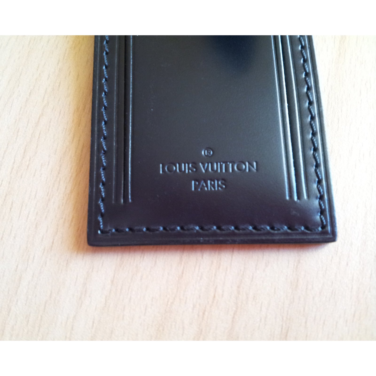 Louis Vuitton Name tag Black Leather ref.88863 - Joli Closet