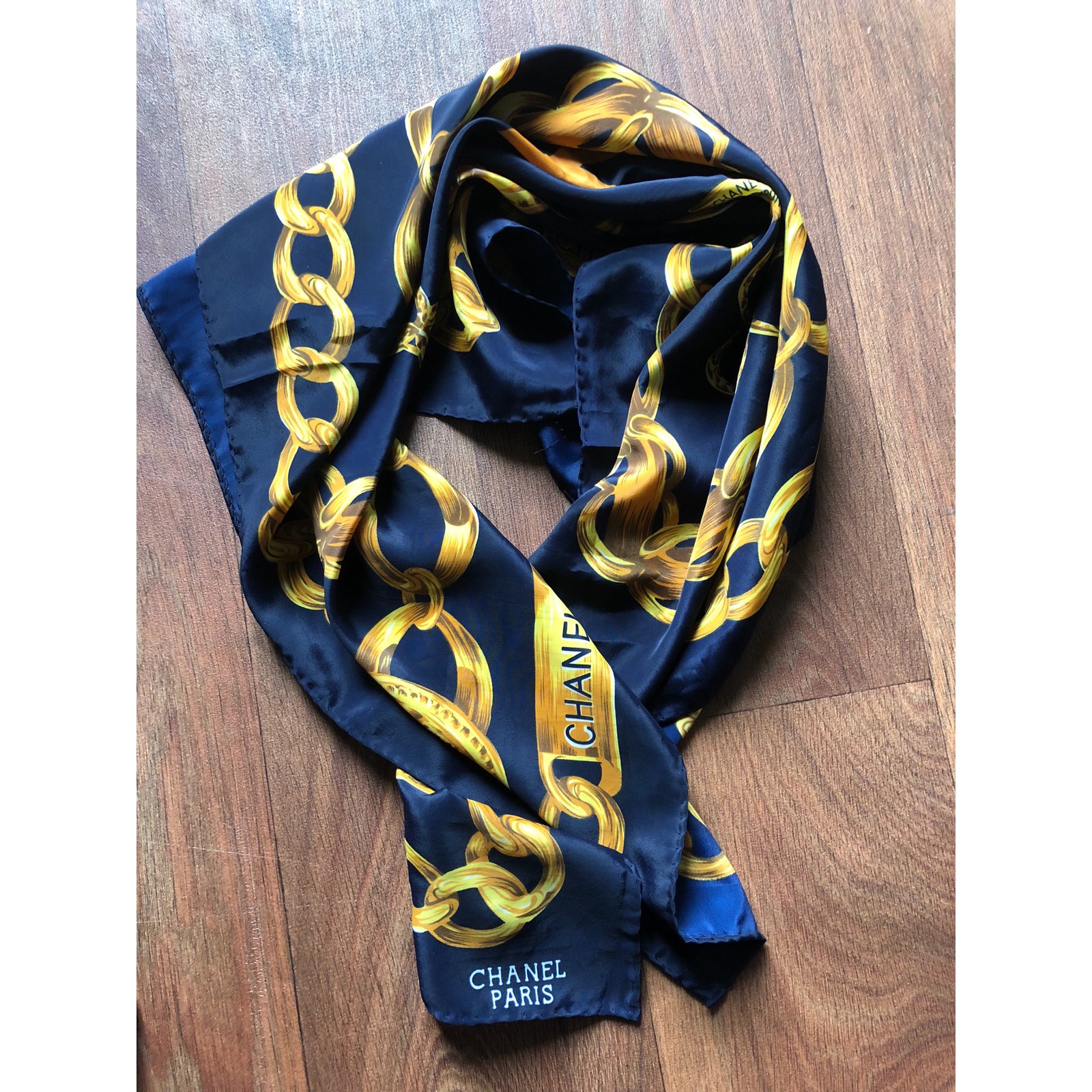 Chanel scarf 2021 CC blue Silk ref.323682 - Joli Closet