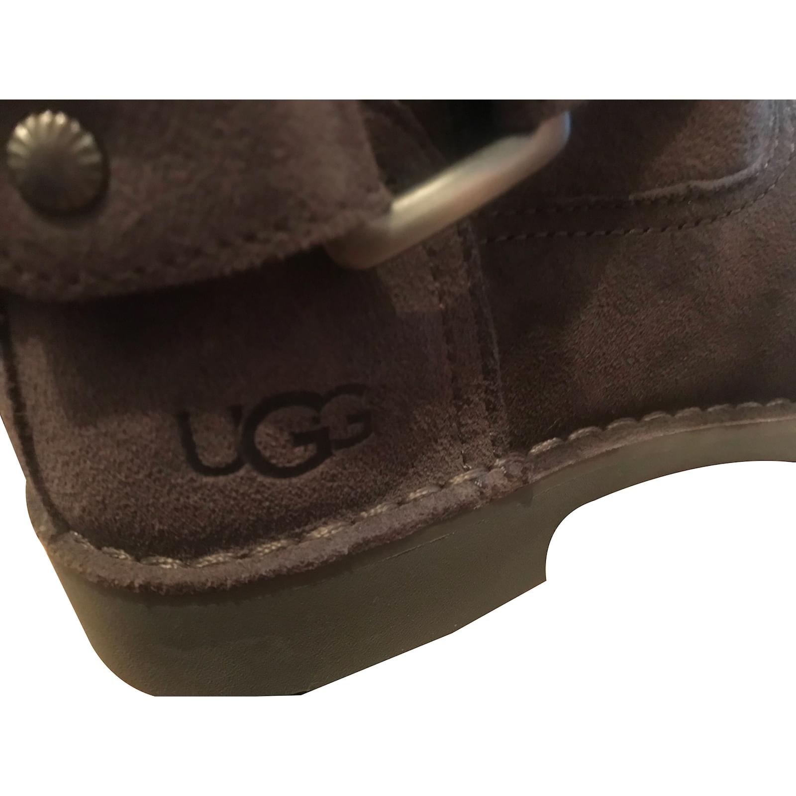 ugg bottes grises
