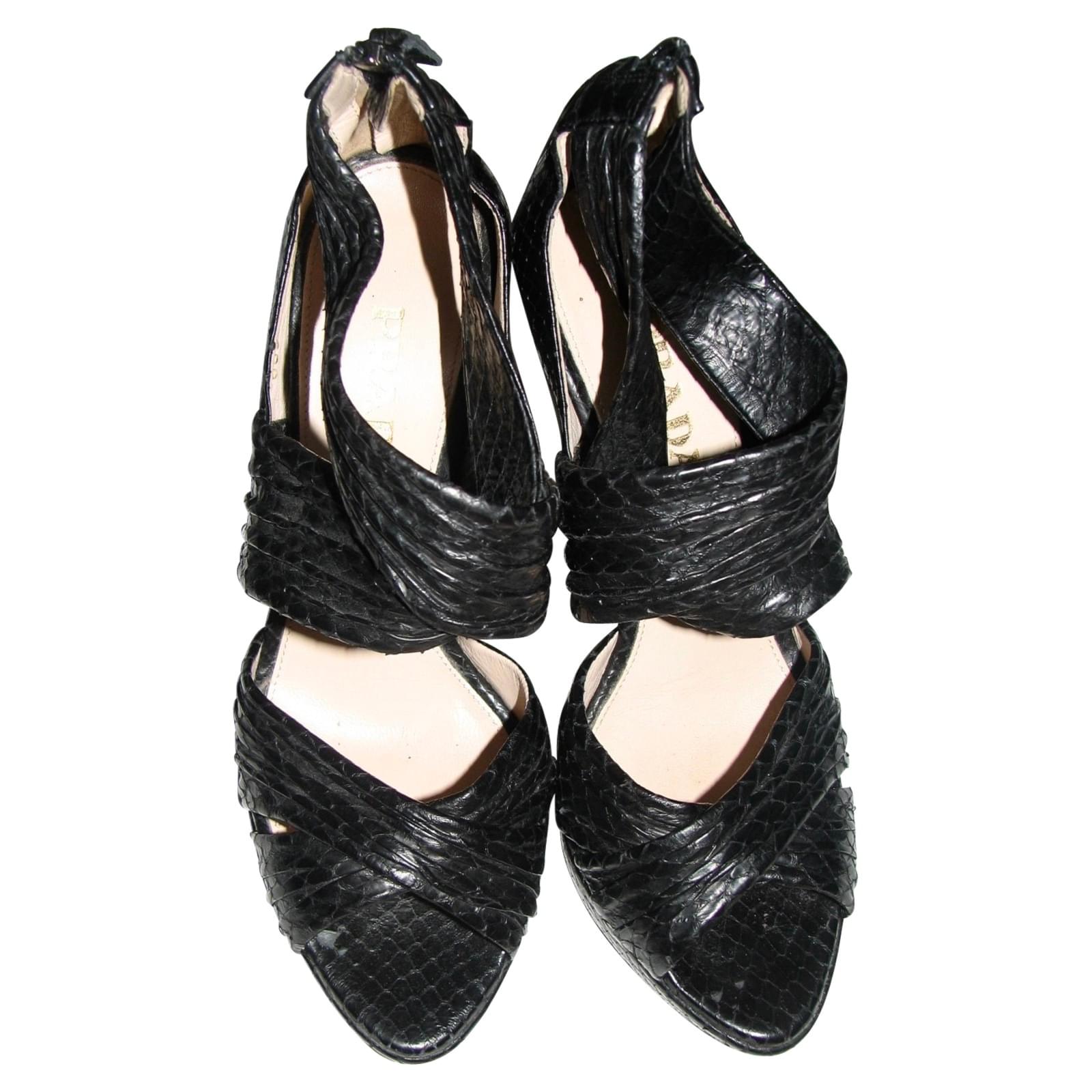 escarpins peau de serpent