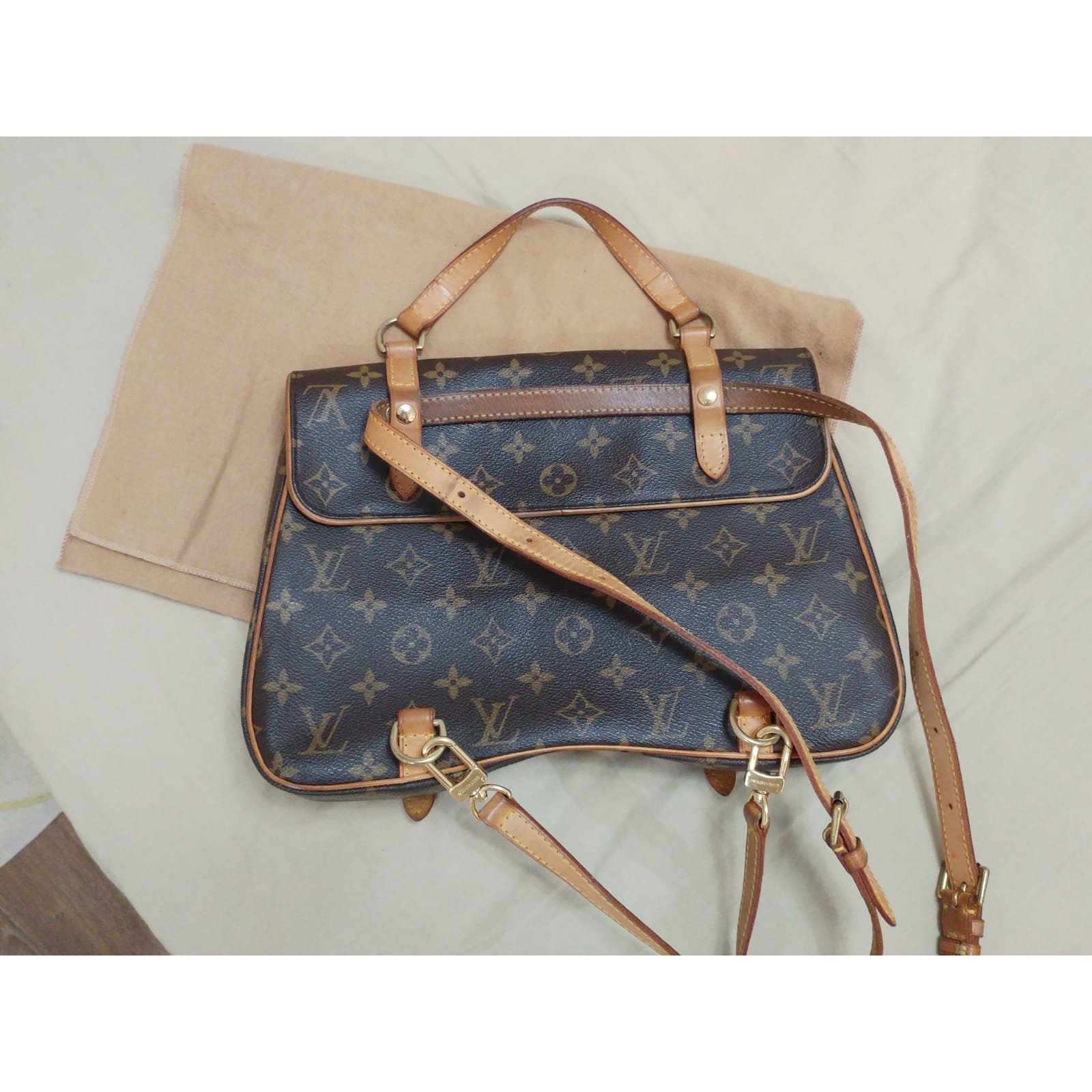 Louis Vuitton Marelle Polyester ref.91255 - Joli Closet