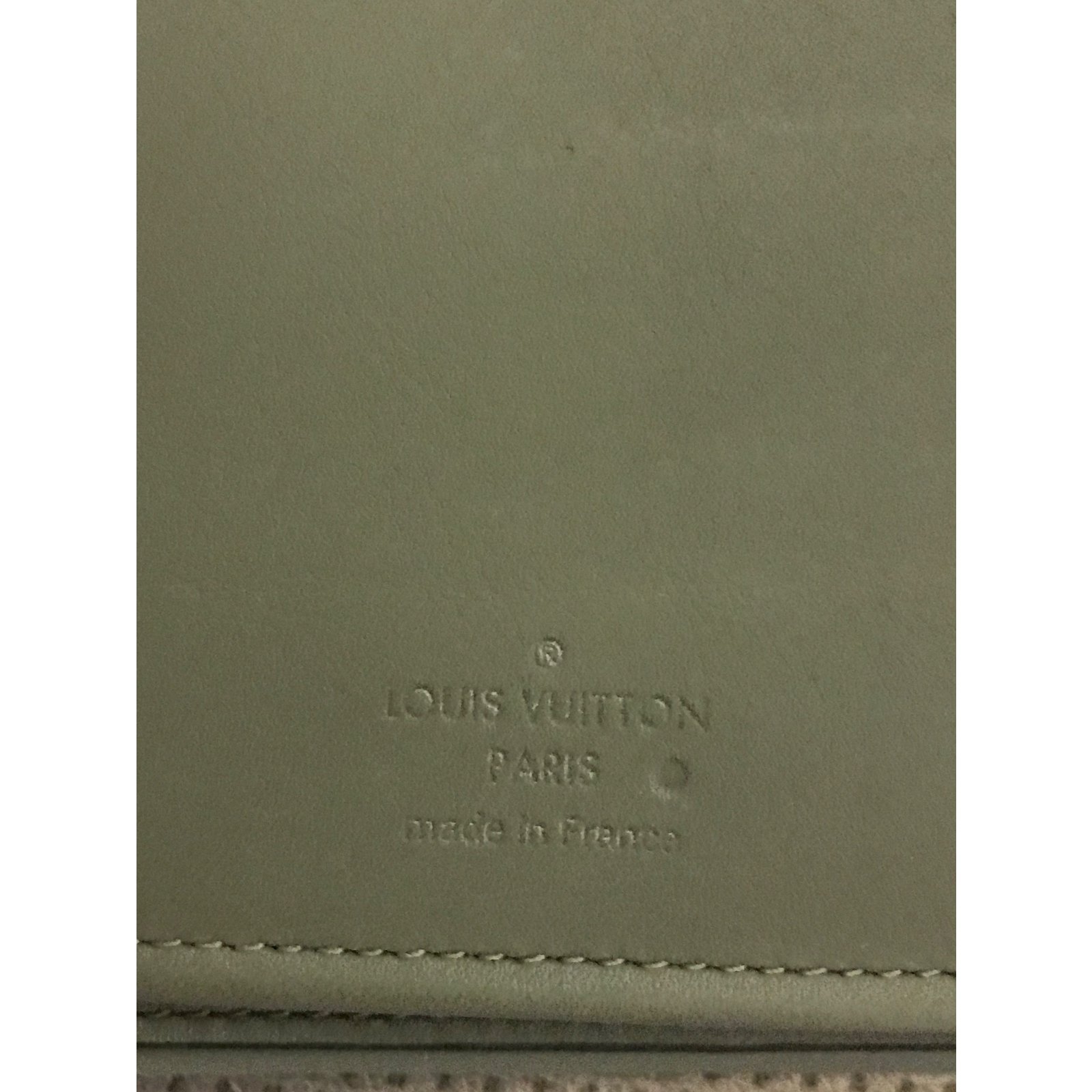 Louis Vuitton Portefeuille Brazza Black Leather ref.975000 - Joli Closet