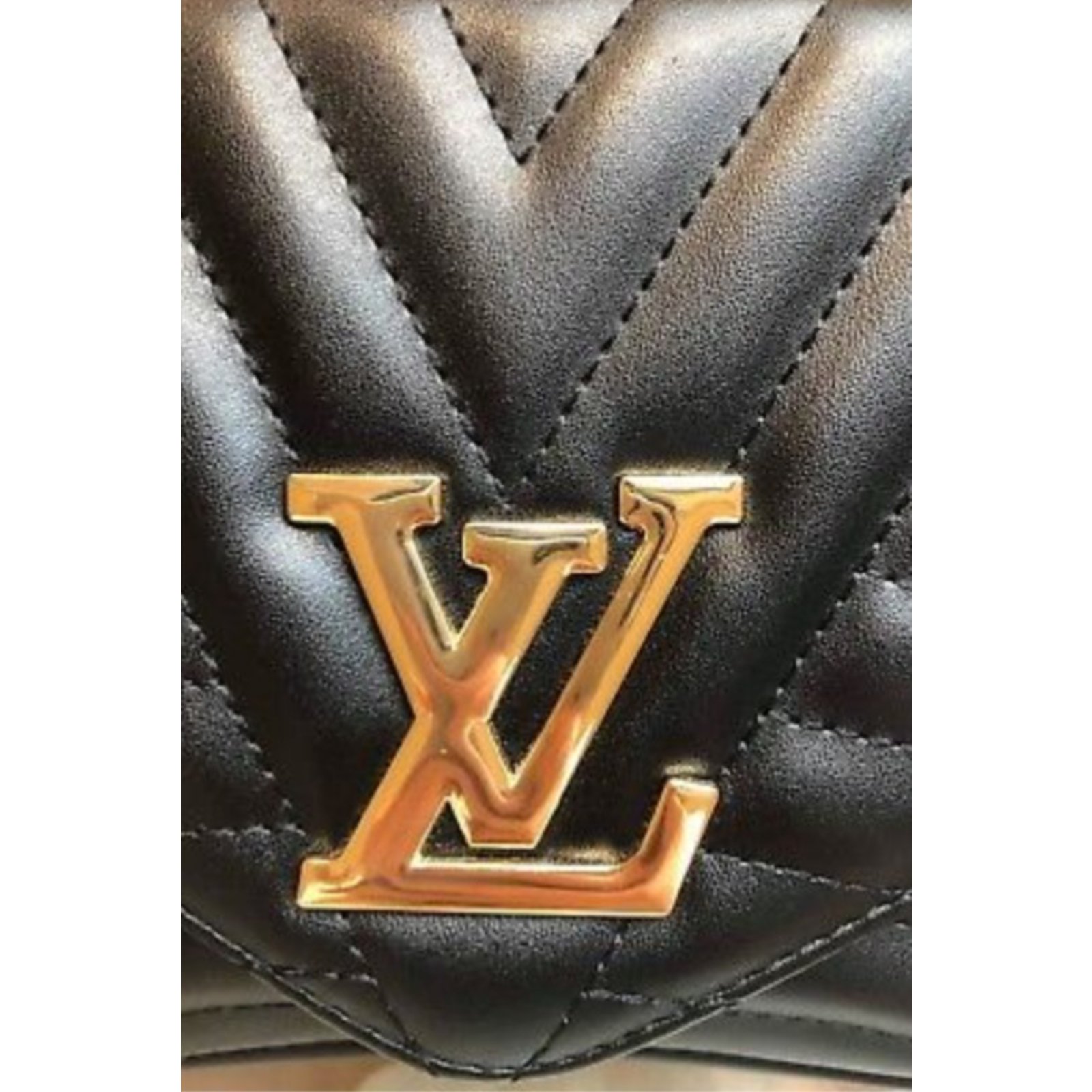 Louis Vuitton Wilshire Black Patent leather ref.963174 - Joli Closet