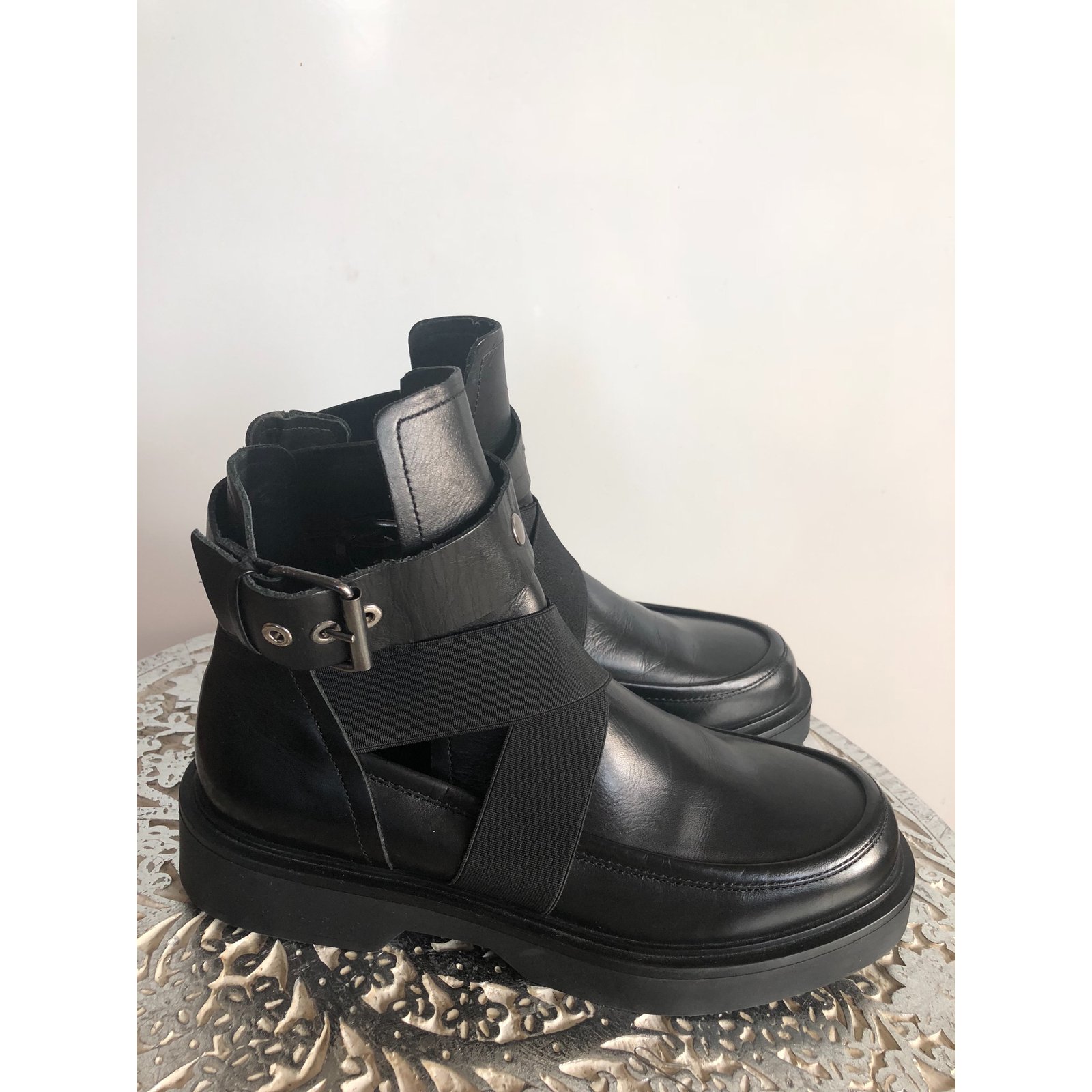 zara bottines blanches