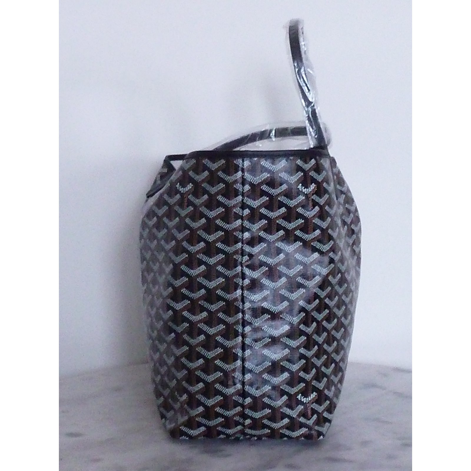 Saint Louis Goyard Handbags Black Leather ref.44685 - Joli Closet