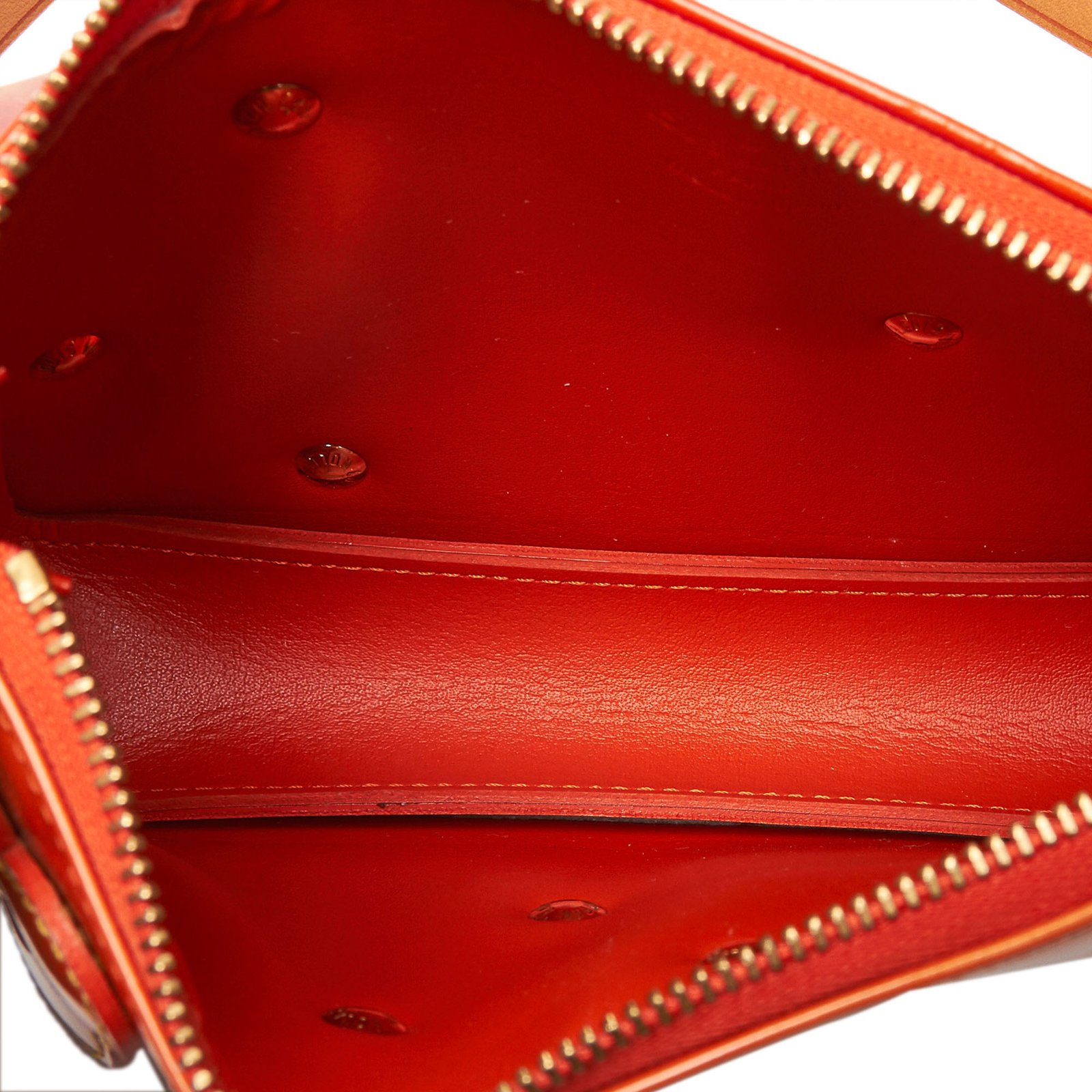 Louis Vuitton Vernis Lexington Fleurs Pochette Orange Leather Patent  leather ref.100942 - Joli Closet