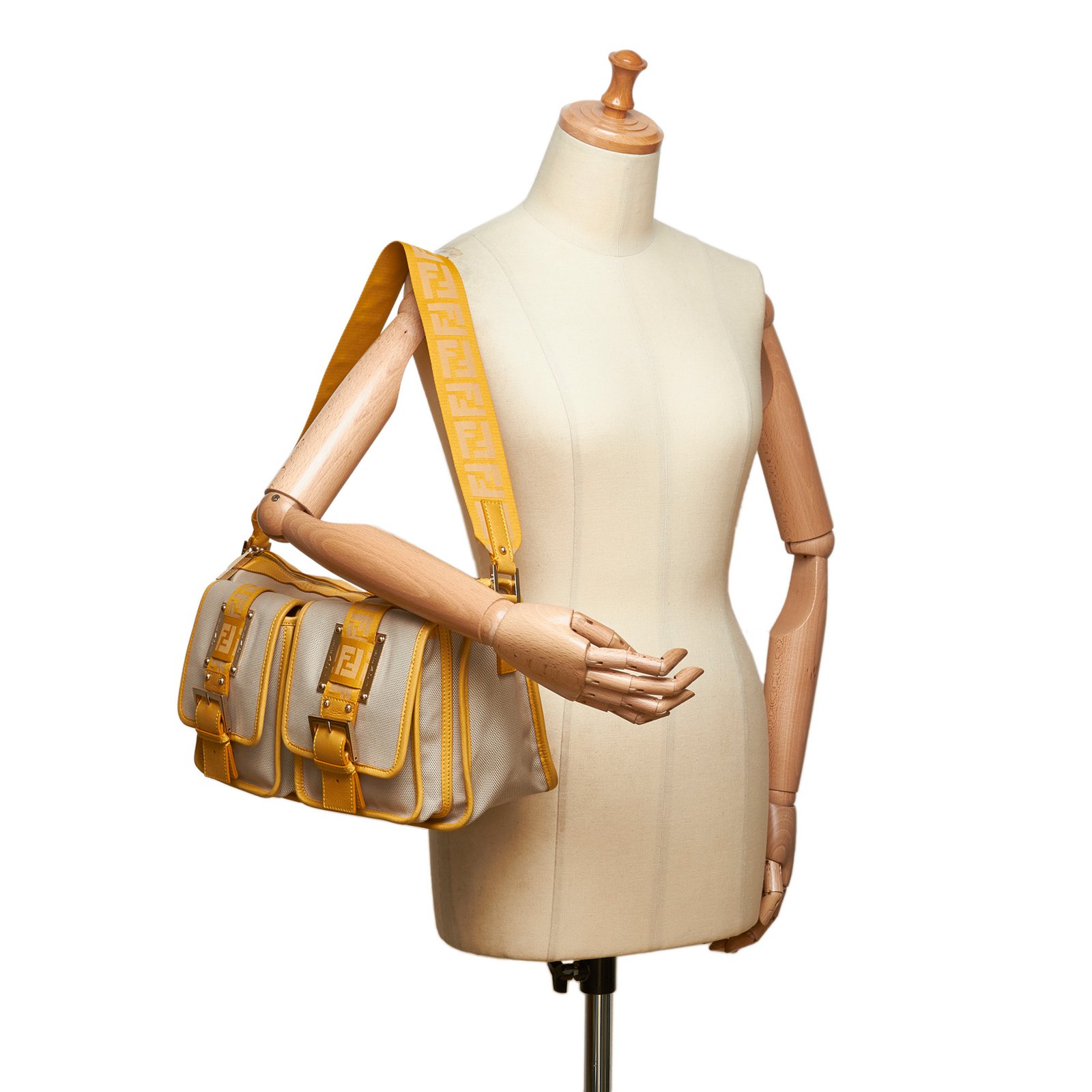 Brown Coated Canvas Fendi Shopper Cloth ref.926171 - Joli Closet