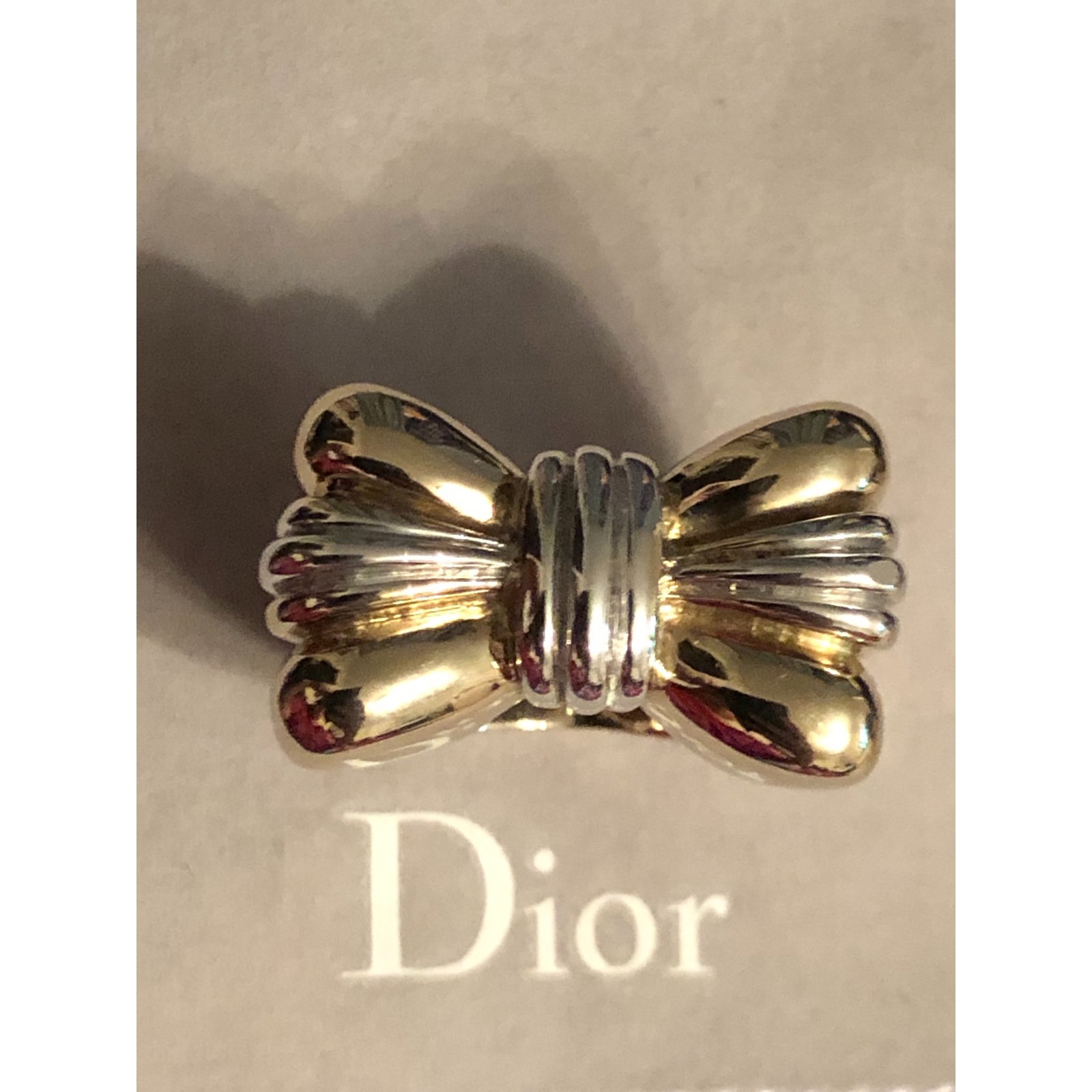 Bague noeud papillon Dior Métal Argenté Doré ref.102452 - Joli Closet