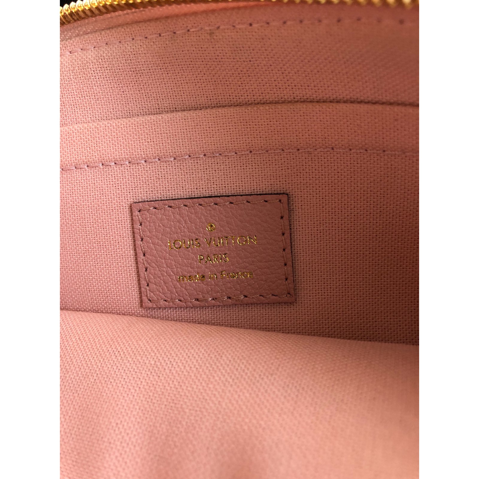 NEW LOUIS VUITTON HANDBAG POCHETTE TRUNK BANDOULIERE EPI LEATHER HAND BAG  Pink ref.1010672 - Joli Closet