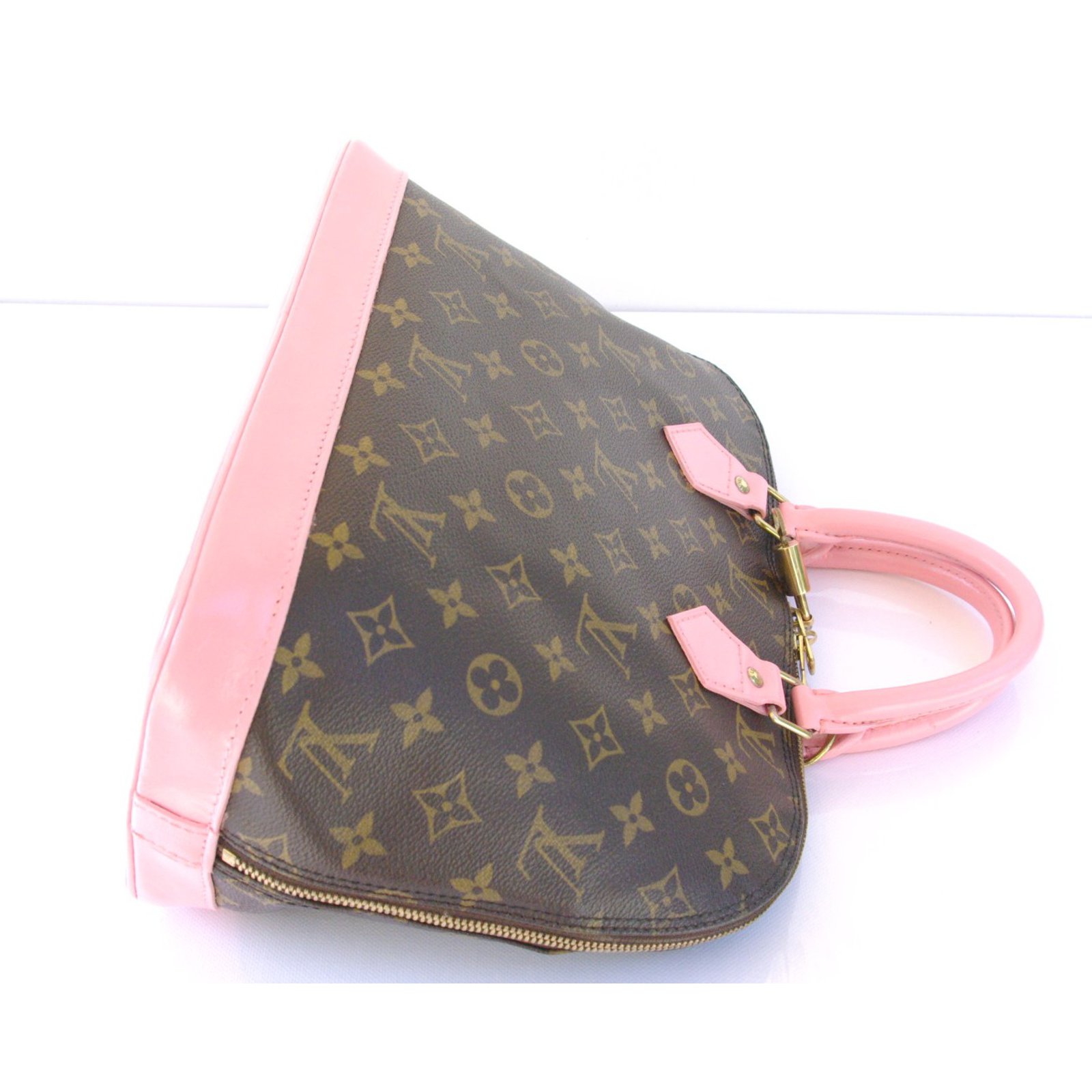 LOUIS VUITTON Monogram Mahina Bella Hand Bag Pink M57068 LV Auth ar6430a  Cloth ref.636540 - Joli Closet