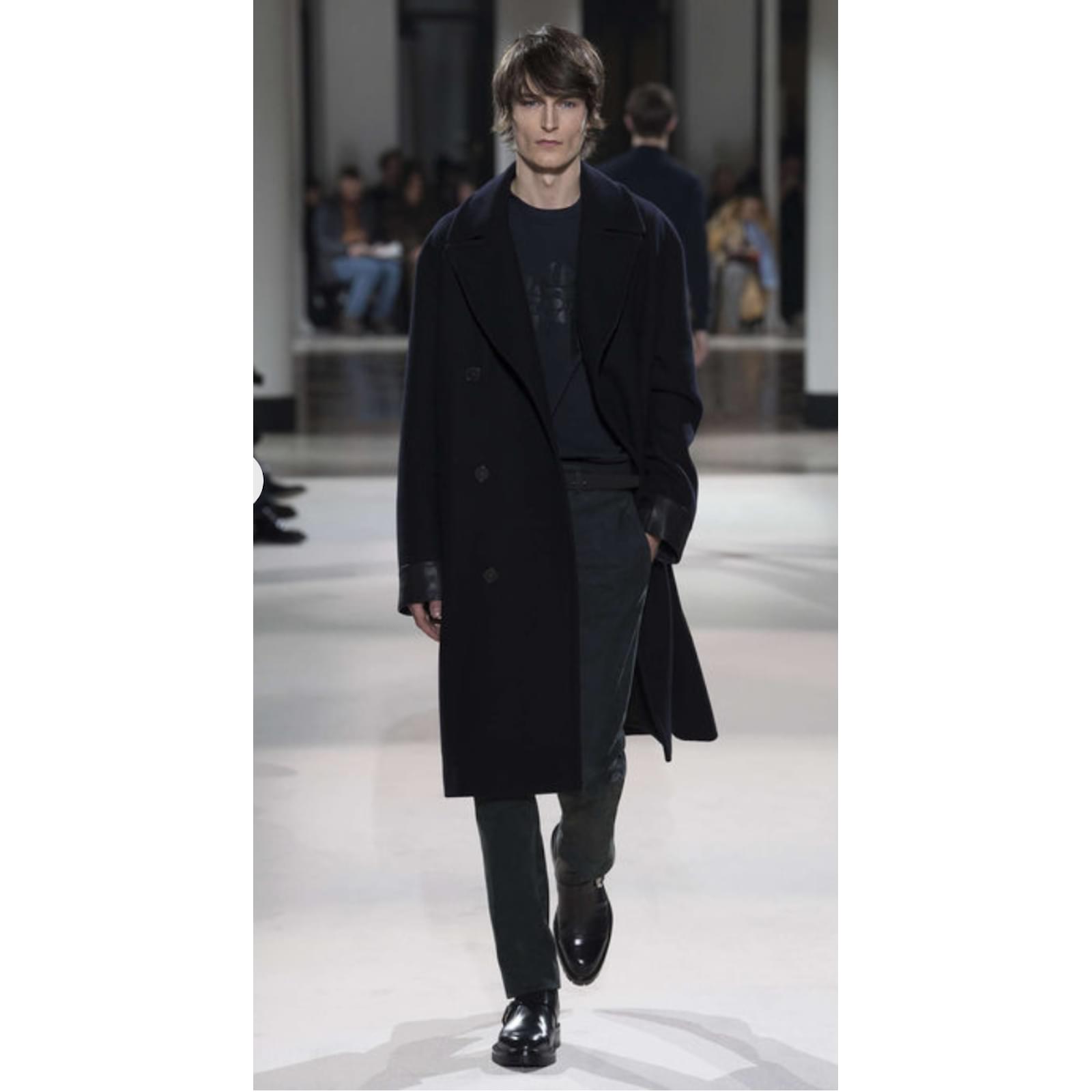 Manteaux homme Hermès Sublime manteau Hermès Couture laine Manteaux homme Hermès Sublime manteau Hermès Couture laine