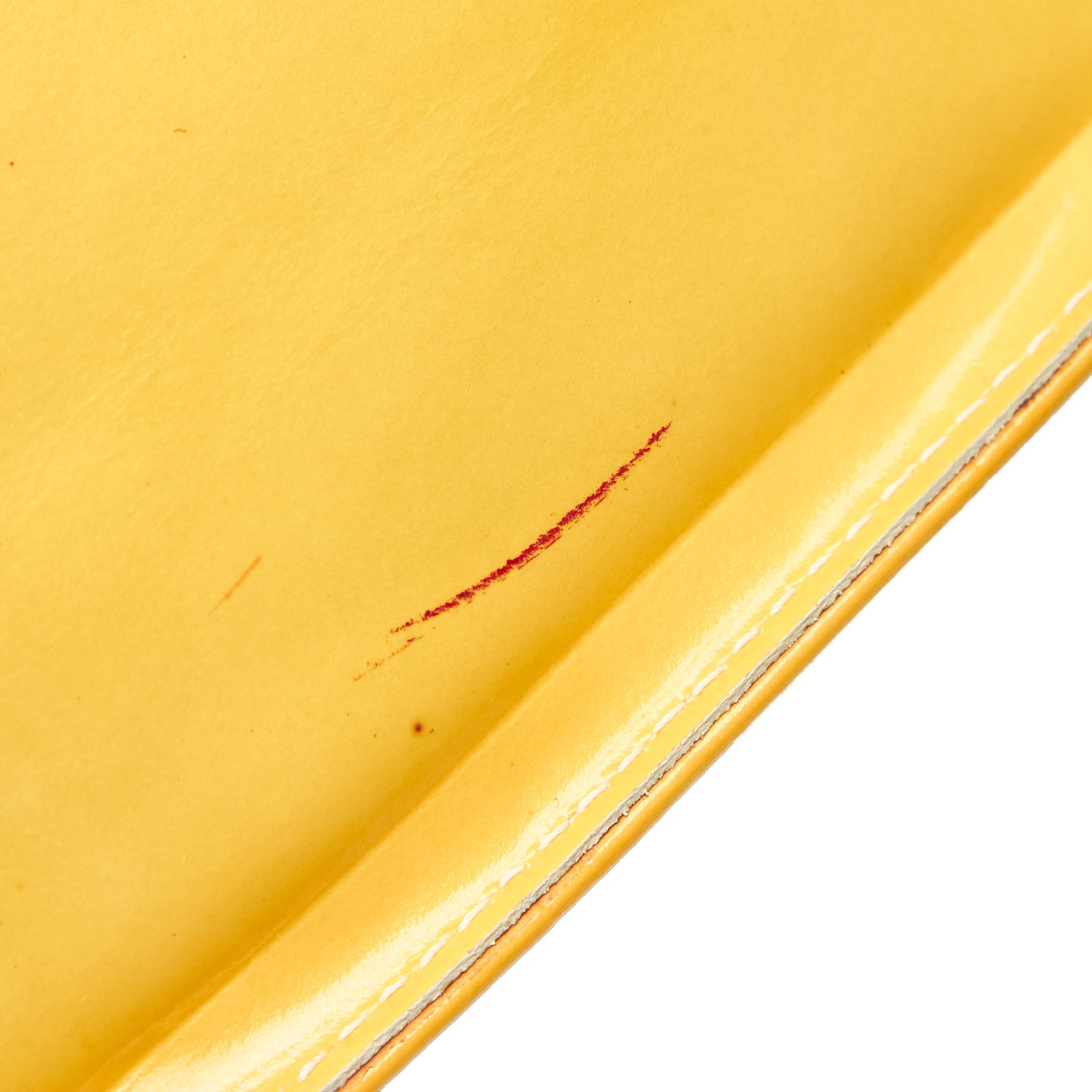 Louis Vuitton Vernis Spring Street Hand Bag Yellow Patent leather  ref.173228 - Joli Closet