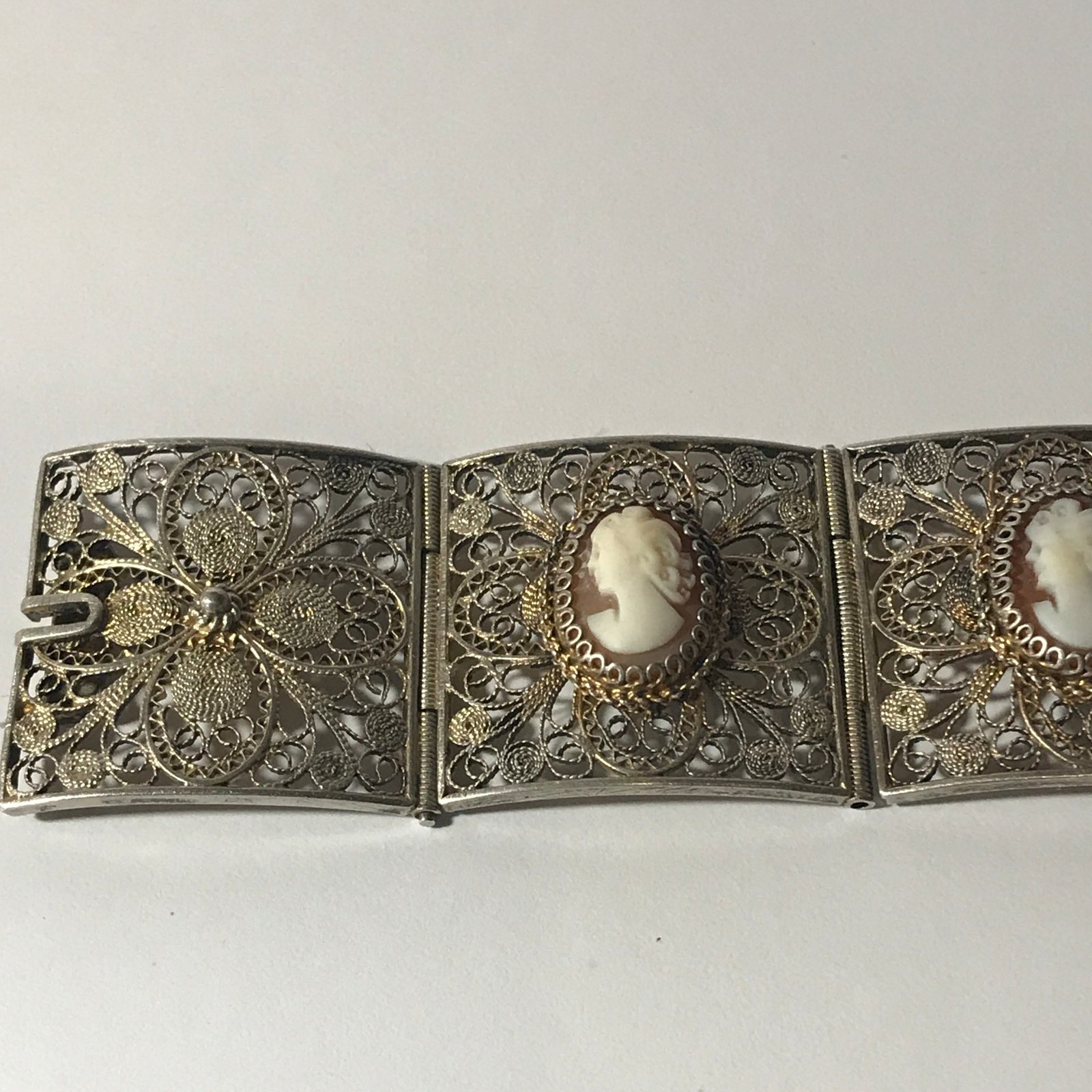 Bracelet datant