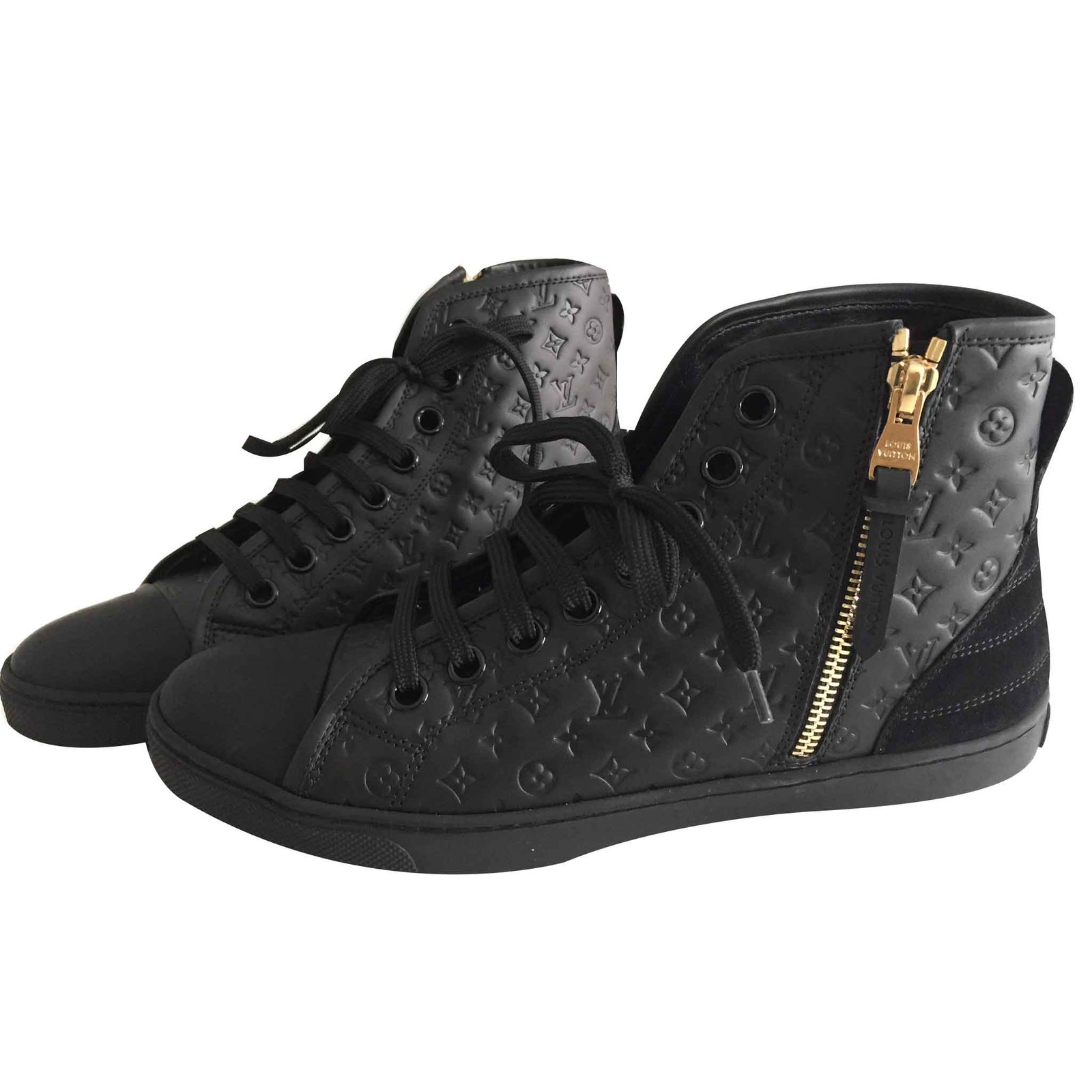 Louis Vuitton Black Leather Punchy High-Top Sneakers Size 7.5/38 - Yoogi's  Closet