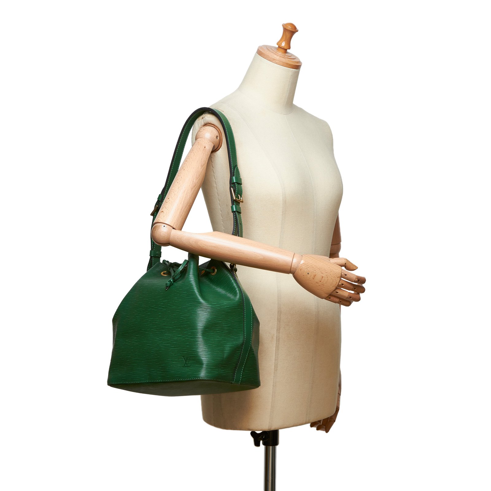 Louis Vuitton Epi Petit Noe Green Leather ref.107198 - Joli Closet
