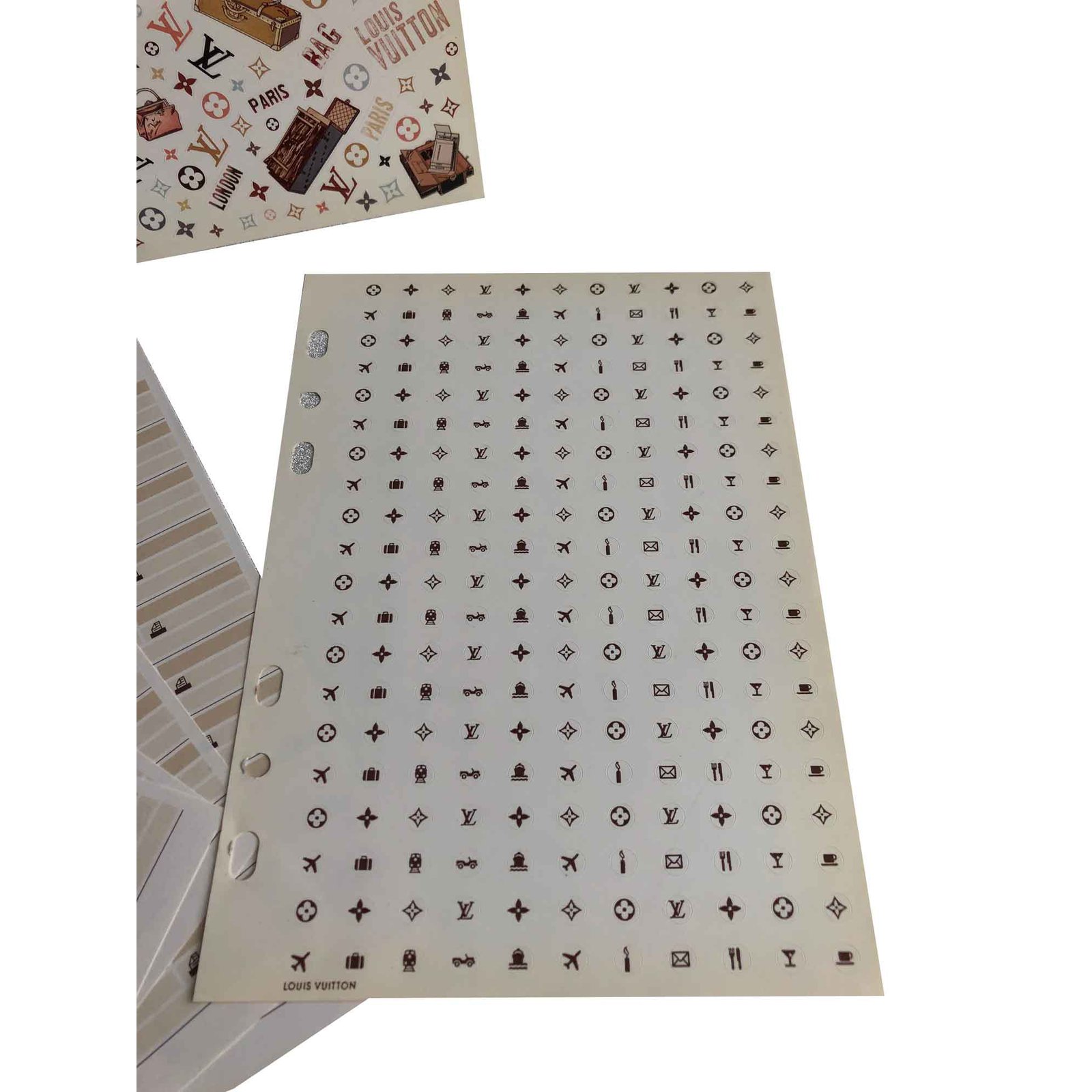 Louis Vuitton GM Sheets White ref.107312 - Joli Closet