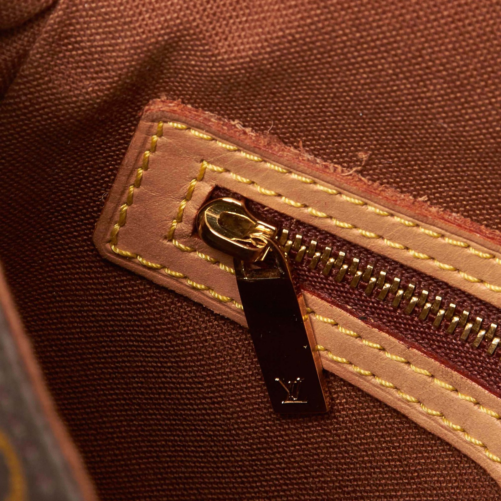 Looping cloth handbag Louis Vuitton Brown in Cloth - 35498826