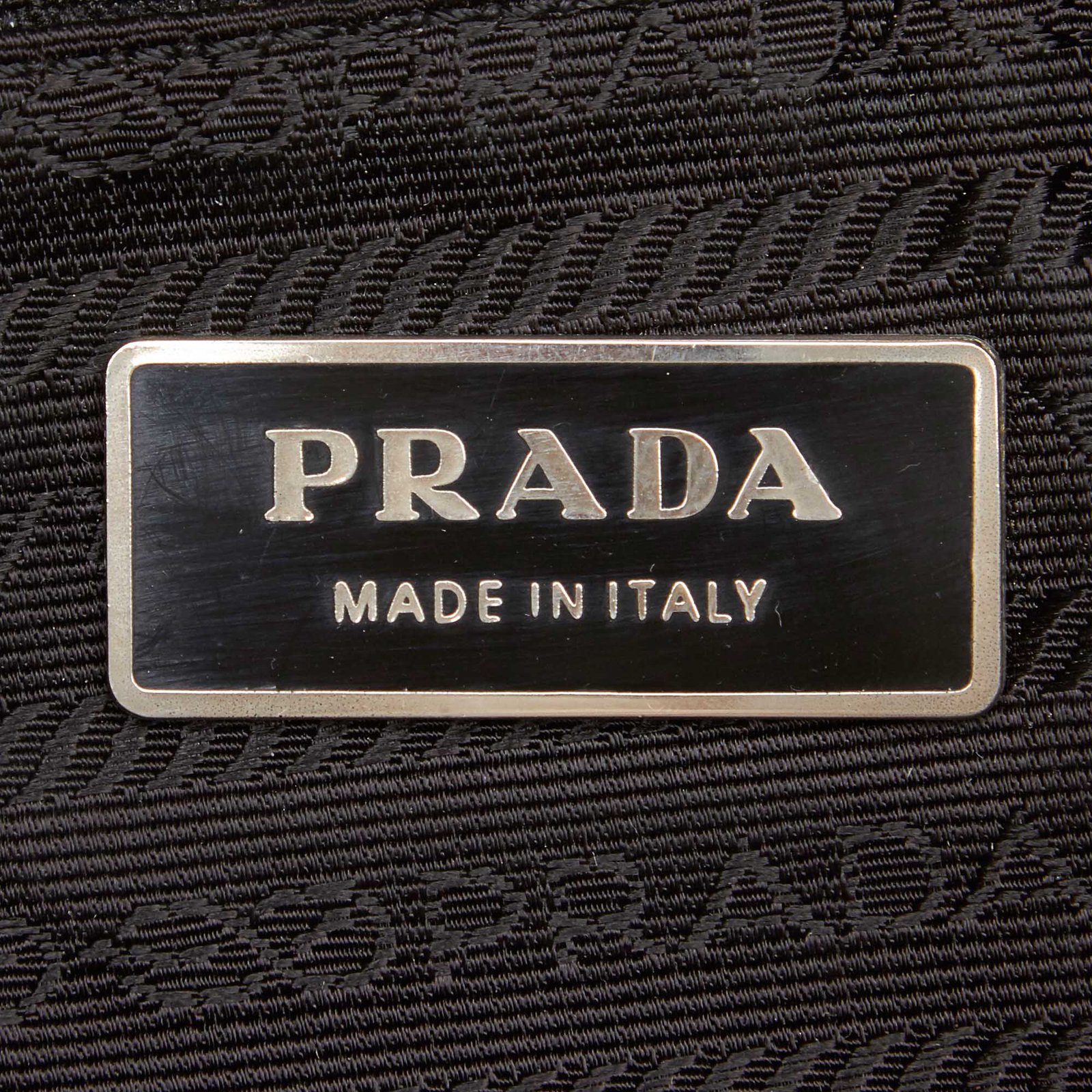 Prada Messenger Bag Nylon – l'Étoile de Saint Honoré