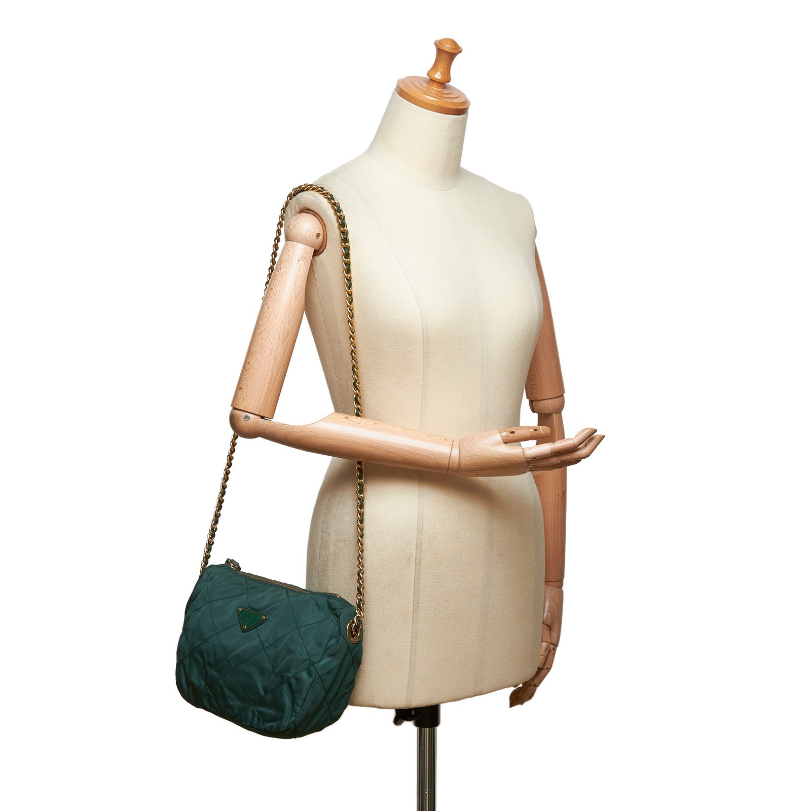 Sacs A Main Prada Sac A Bandouliere En Nylon Nylon Tissu Vert Ref Joli Closet