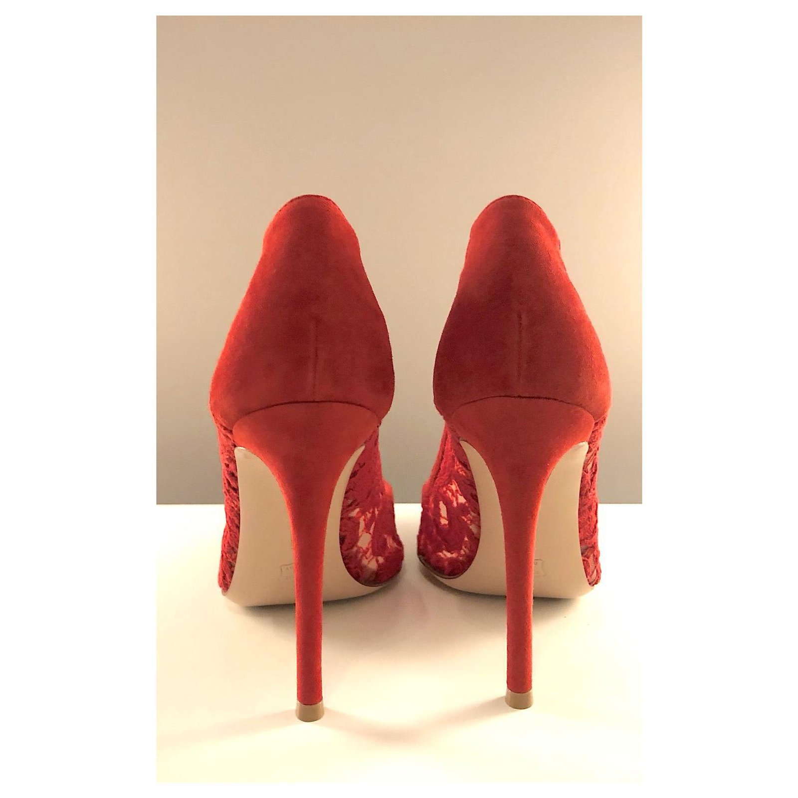 Gianvito Rossi Elodie Heels in Tabasco Red Suede and Lace ref.111813 ...