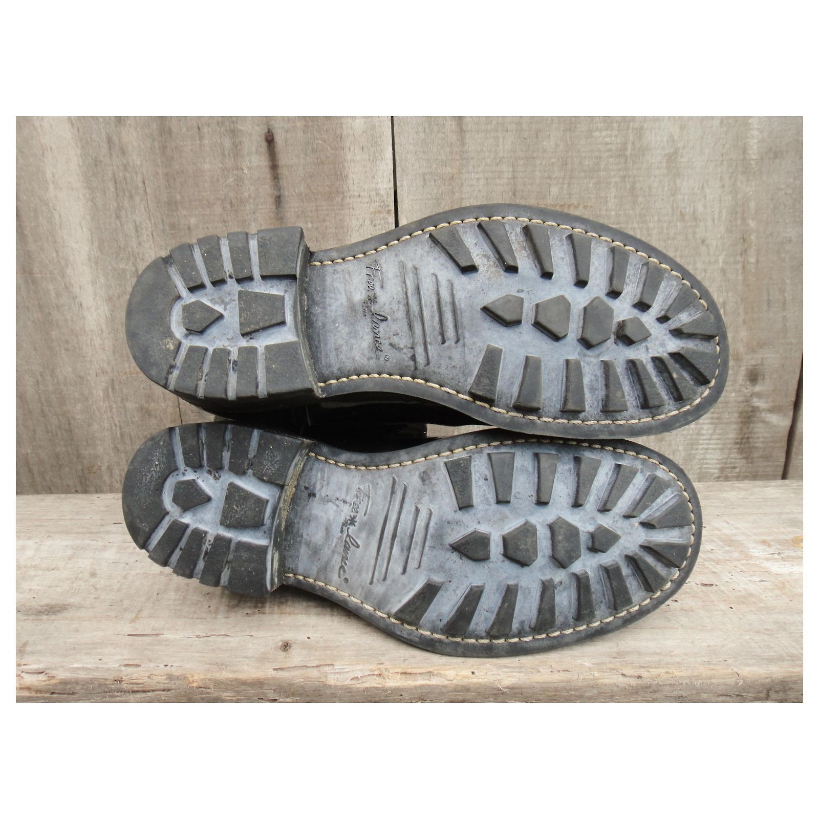Bottes Free Lance 'Geronimo' Daim Gris Brodé Argent - Taille 38.5, Talon Moyen, état Excellent, Prix D'origine 560€