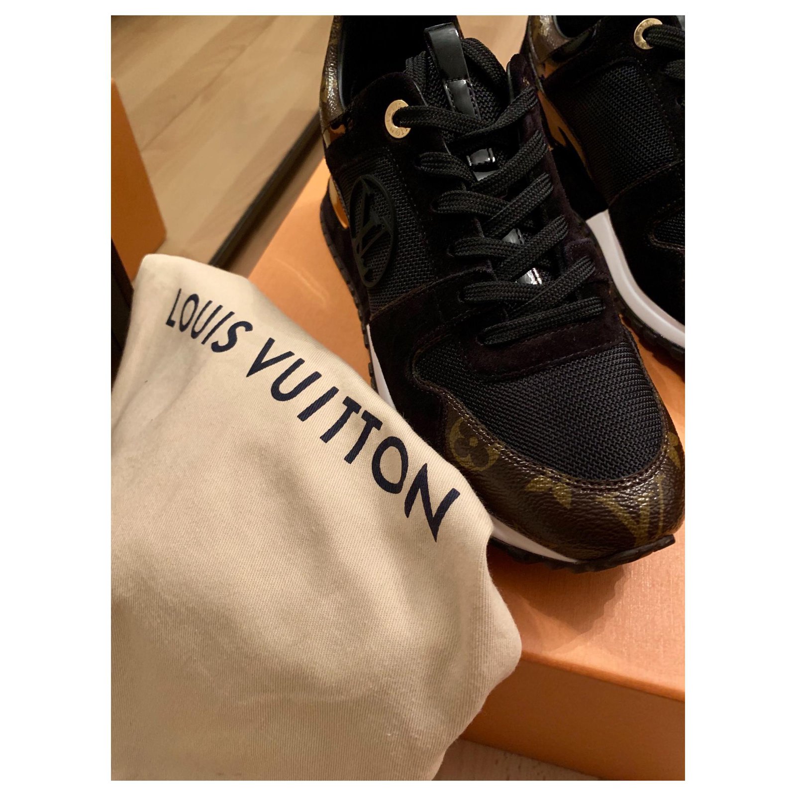 Louis Vuitton Run Away Sneakers in Brown Coated Canvas Cloth ref.870111 -  Joli Closet