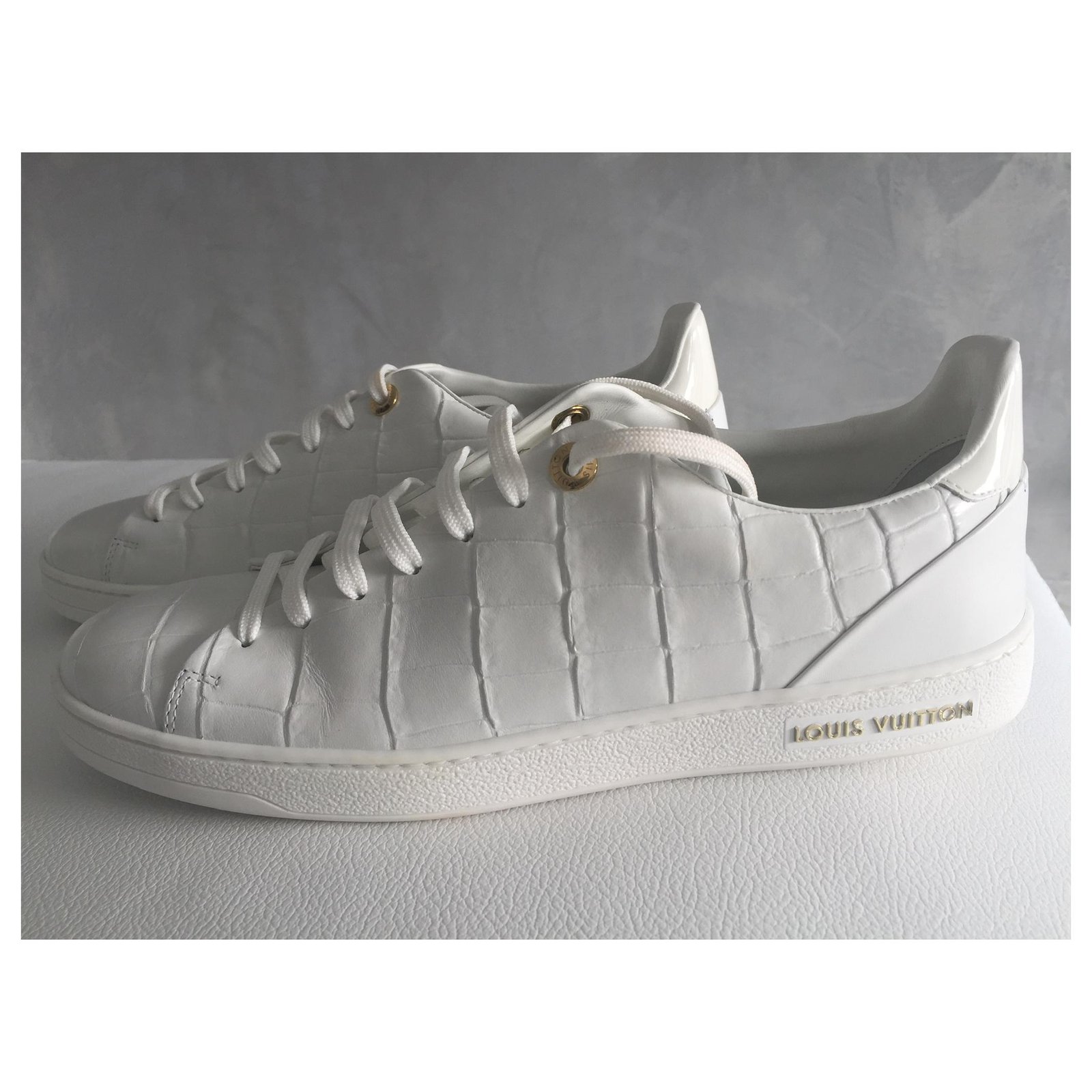 Louis Vuitton FRONTROW Sneaker White. Size 36.0