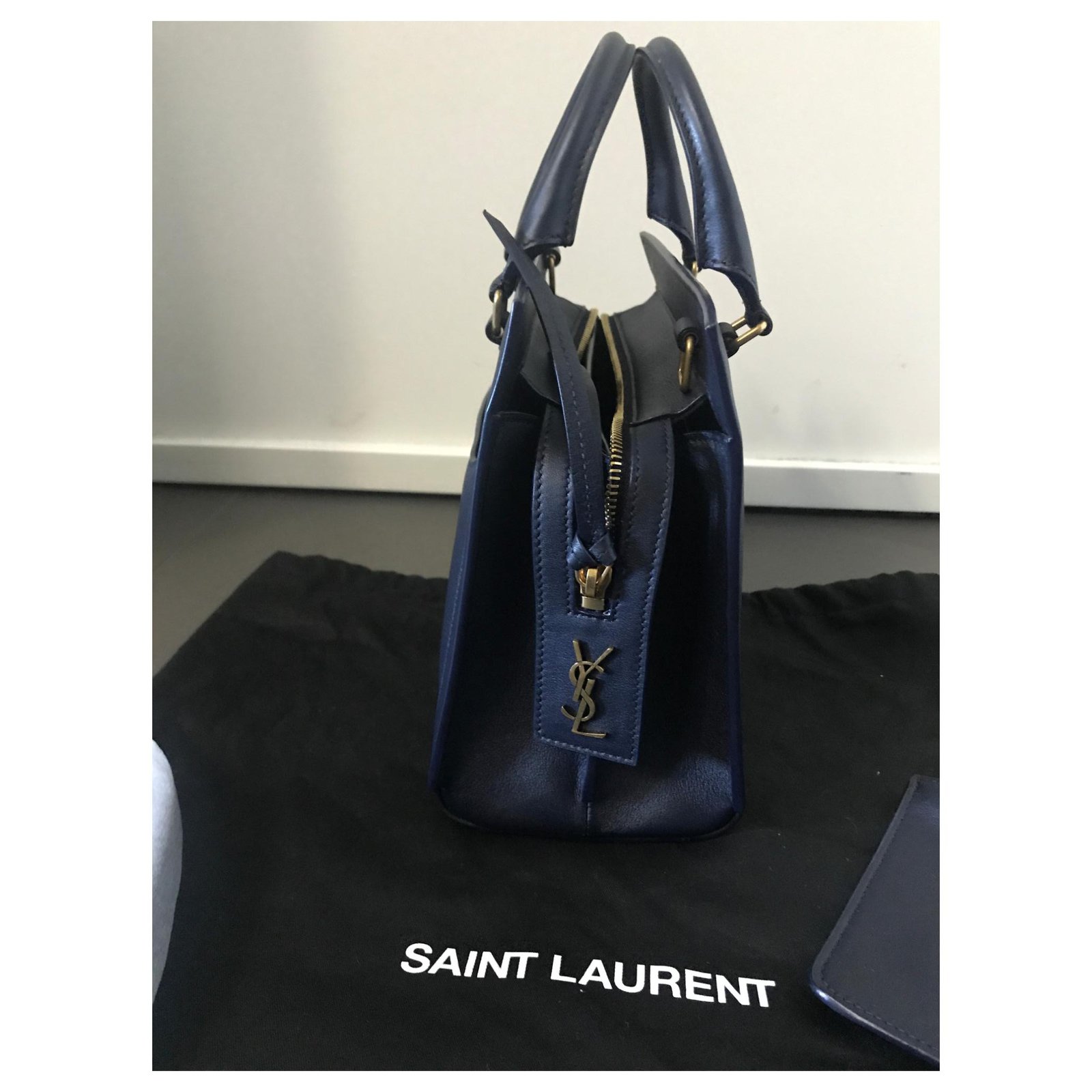 SAINT LAURENT EAST SIDE SMALL CABAS IN SMOOTH LEATHER MIDNIGHT