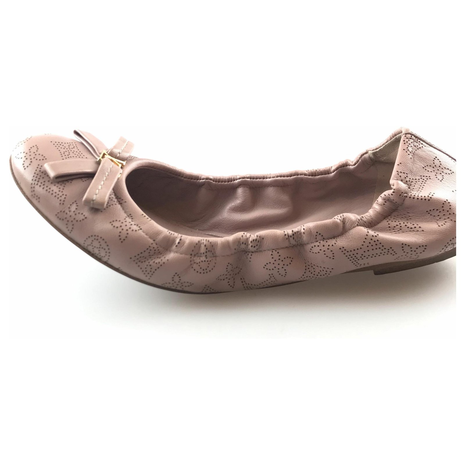 Louis Vuitton Louis Vuitton Pink Empreinte Ballerina Ballet flats Leather,Other Pink ref.117636 ...