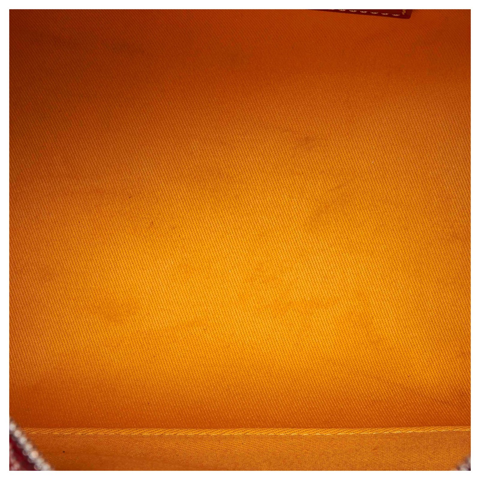 Goyard Red Goyardine Coated Canvas Kios Shoulder Bag White Leather Cloth  Cloth ref.118956 - Joli Closet