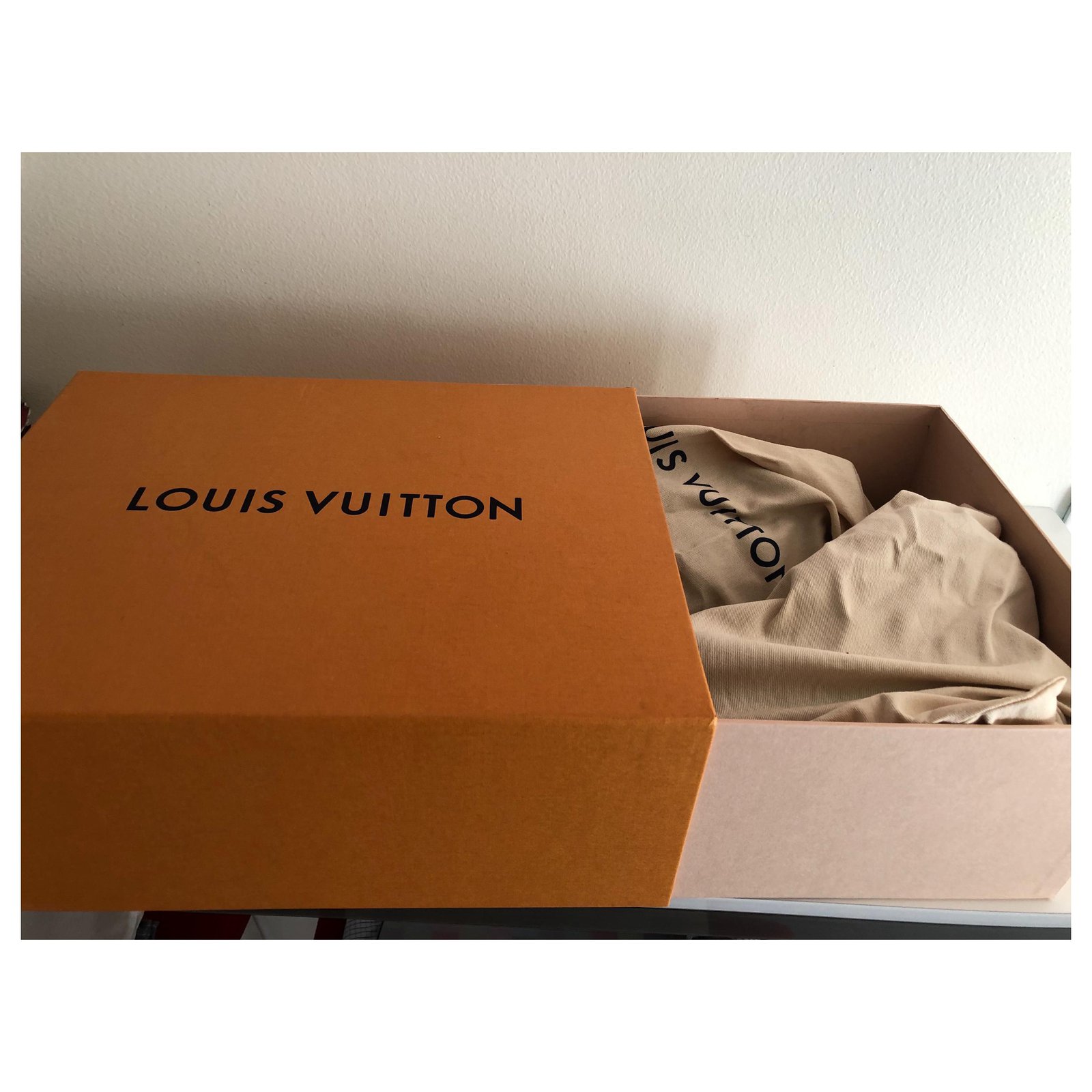 Louis Vuitton arch Brown Leather ref.120313 - Joli Closet
