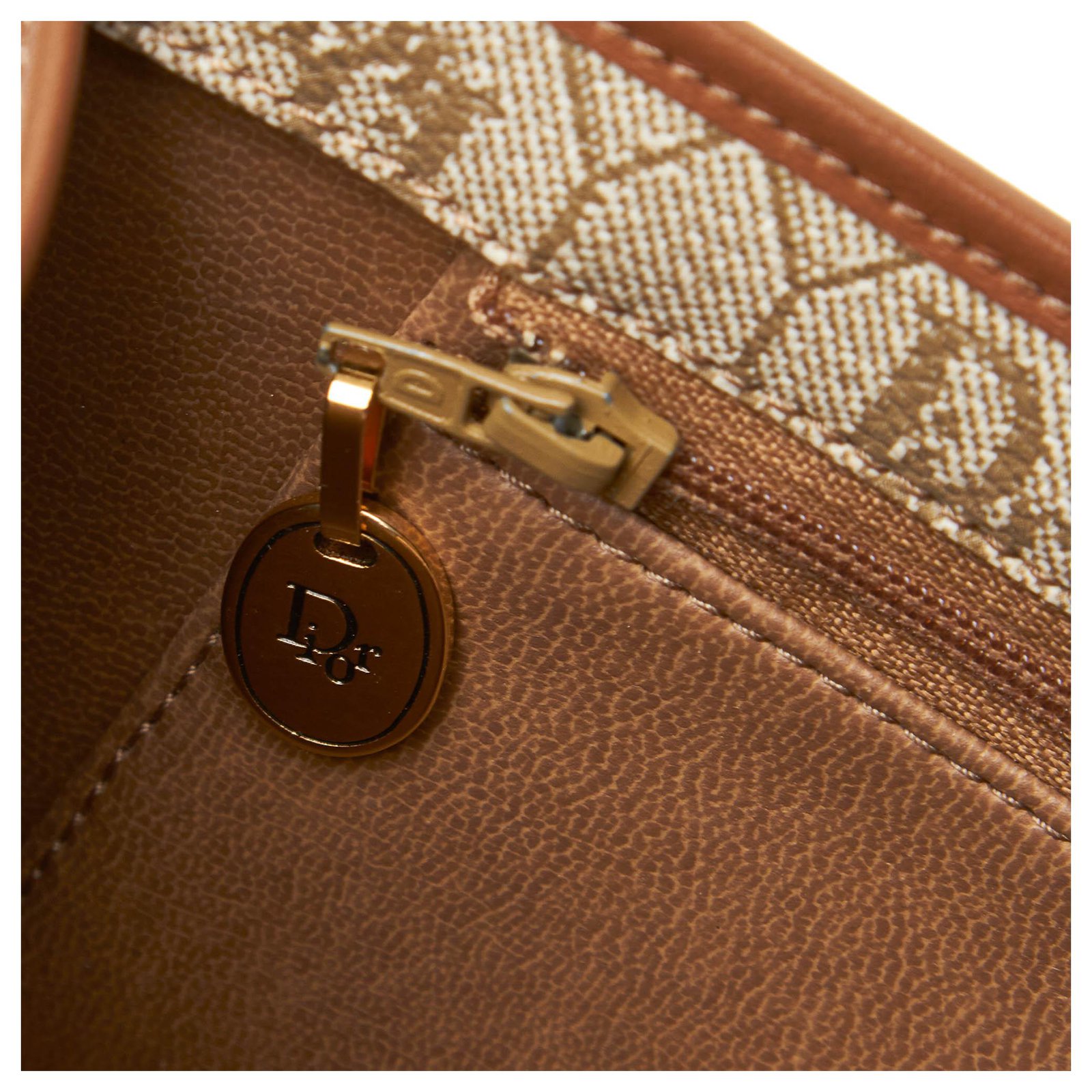 Linen clutch bag Christian Dior Brown in Linen - 31834810
