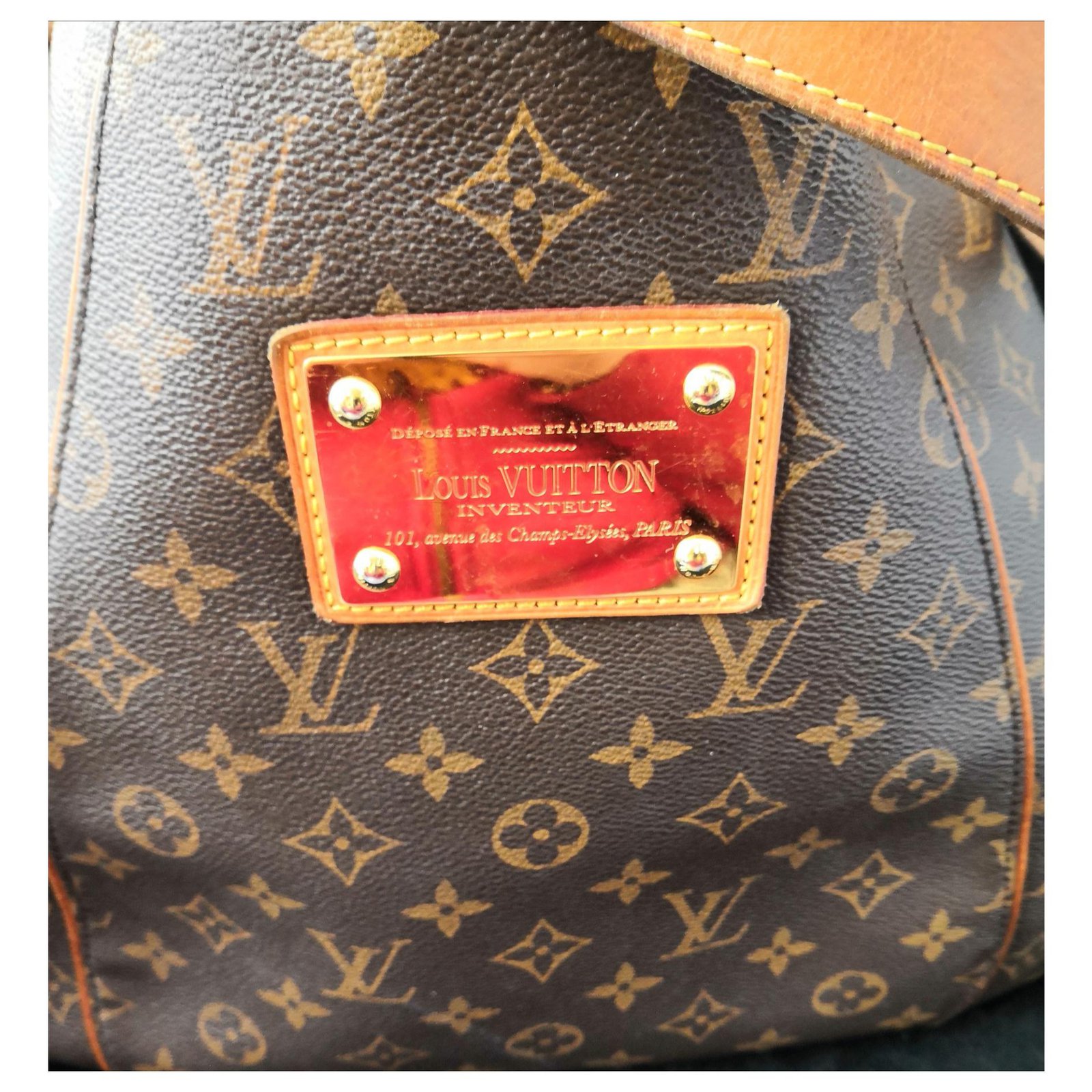 Super bag Galleria PM Louis Vuitton Brown Leather Cloth ref.121587 - Joli  Closet