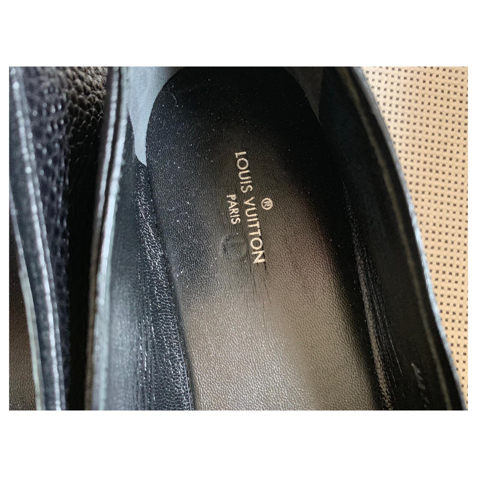 Louis Vuitton Espadrilles Black Golden Leather ref.121951 - Joli Closet