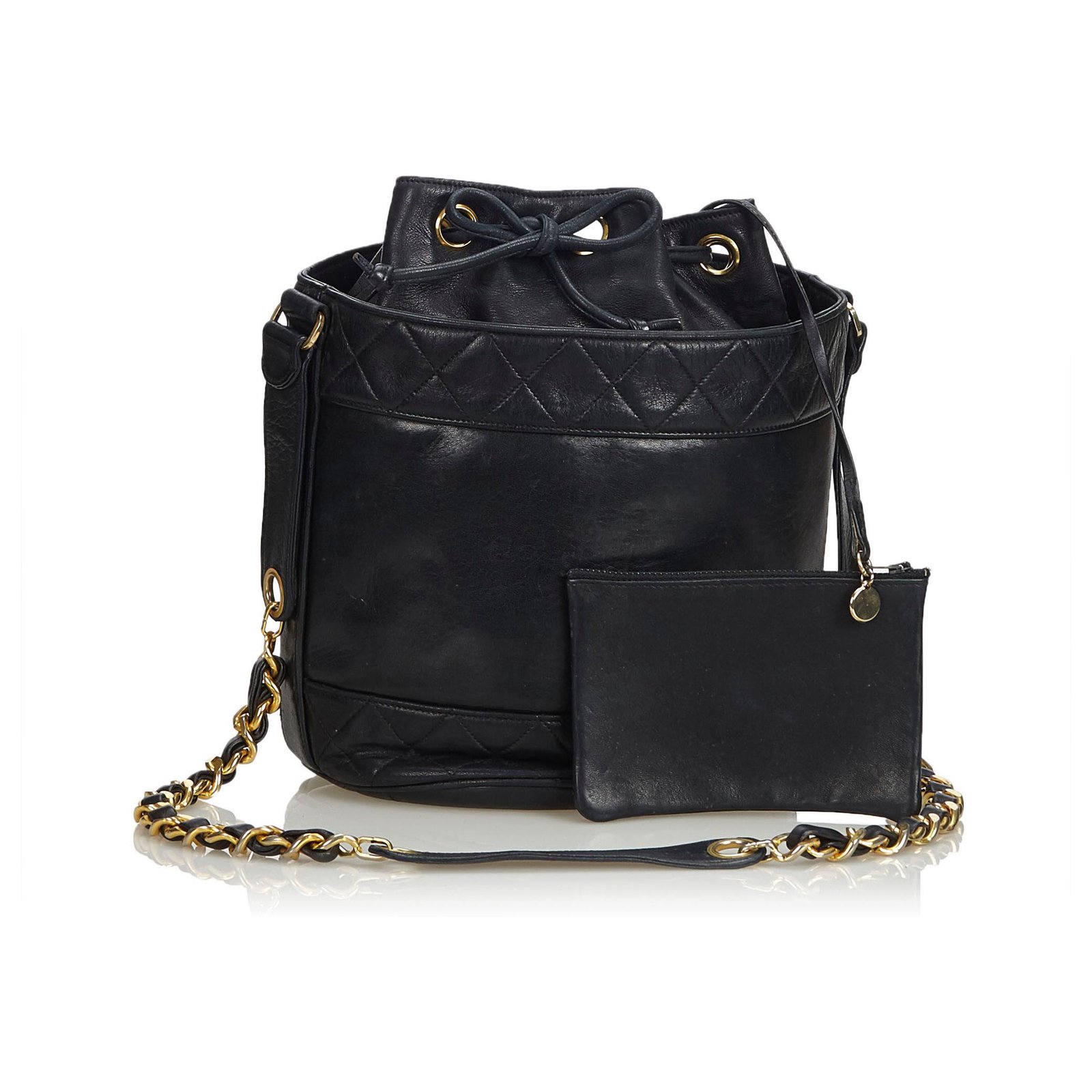 Chanel Black Matelasse Lambskin Leather Bucket Bag ref.122428
