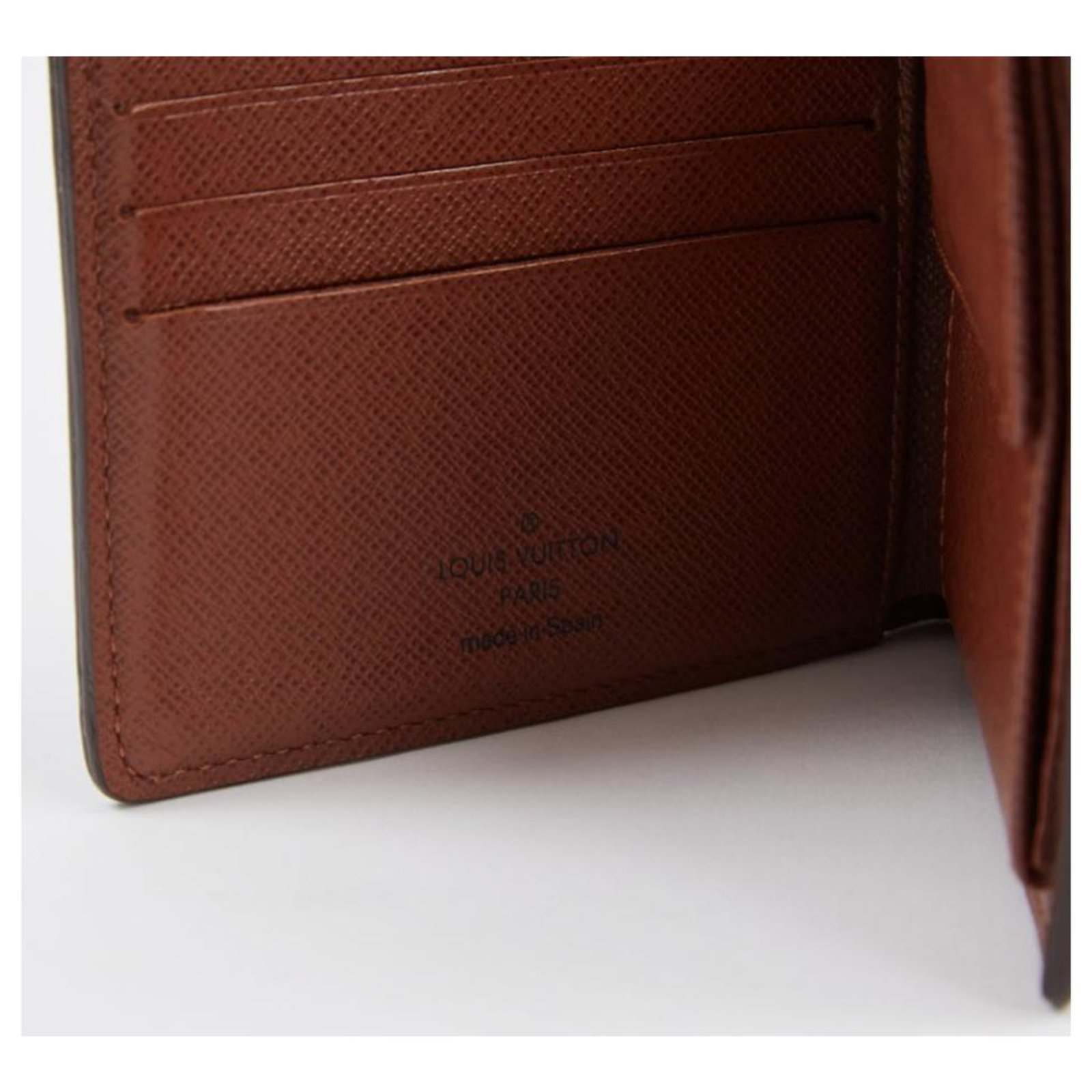 Louis Vuitton Partition Brown Leather Cloth ref.198828 - Joli Closet