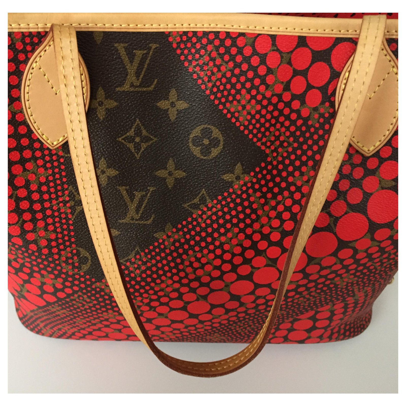 Louis Vuitton Neverfull MM Yayoi Kusama Waves Rare Dots Pumpkin Brown Red  ref.123715 - Joli Closet