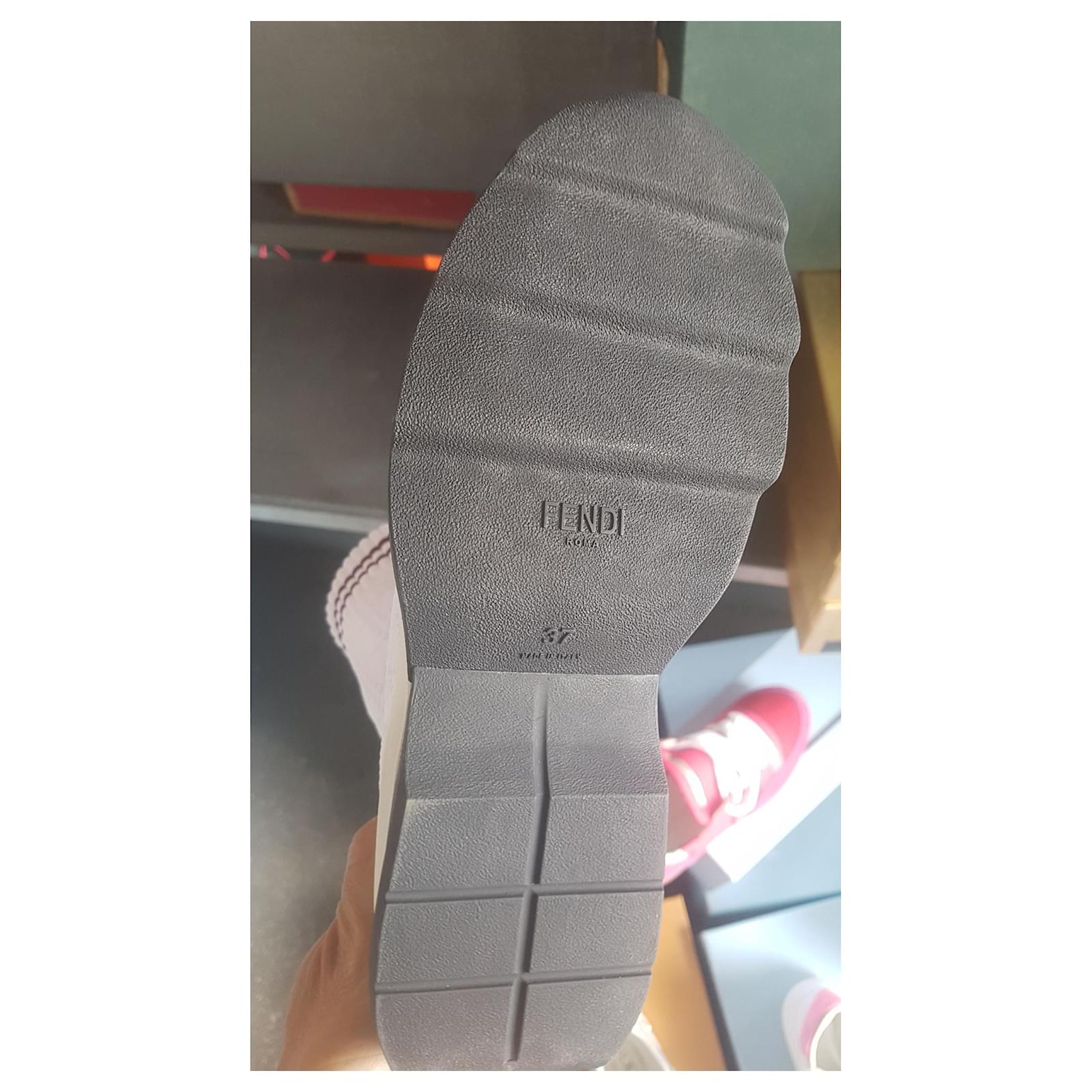 fendi tronchetto bootie