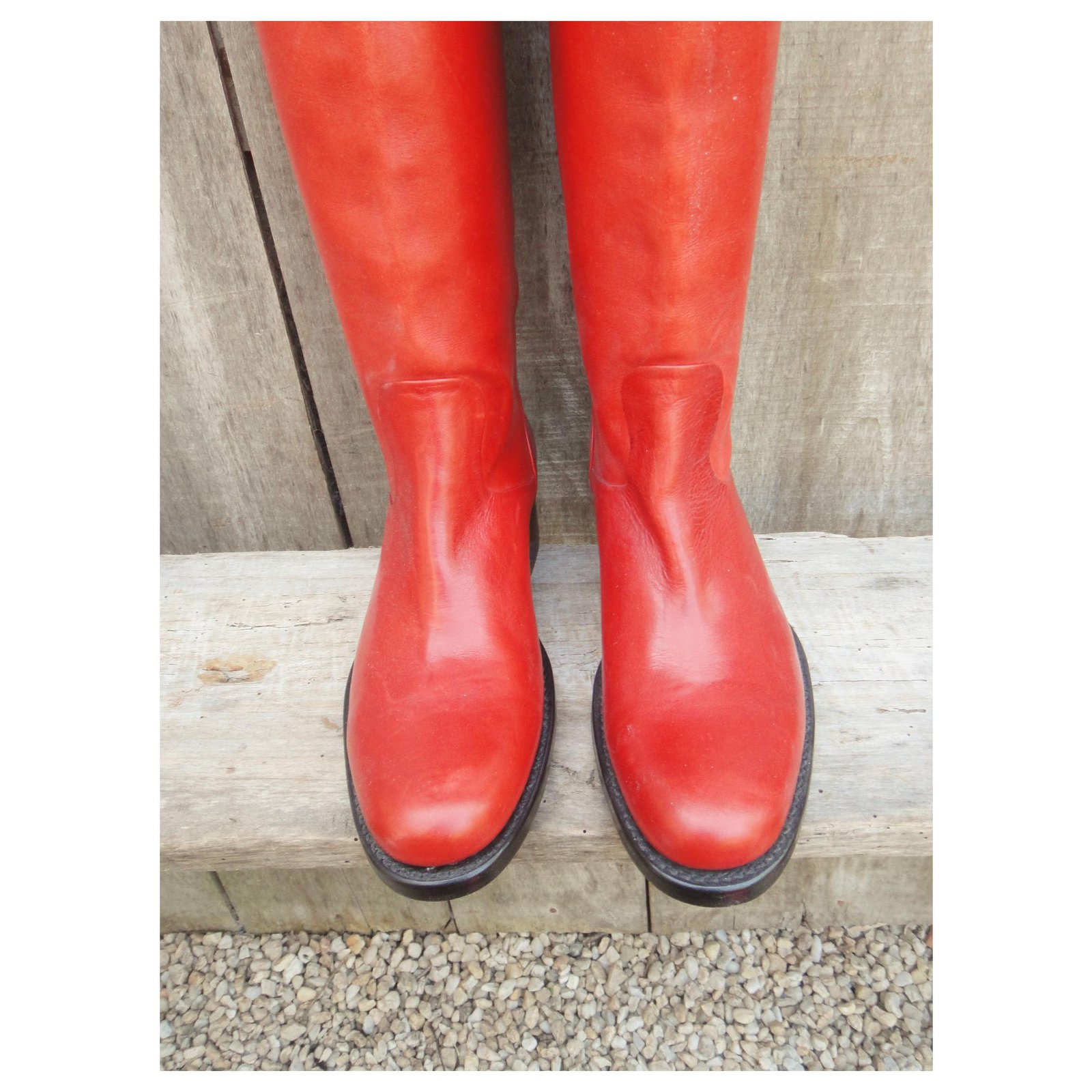 Free lance boots new condition Red Leather ref.125640 Joli Closet