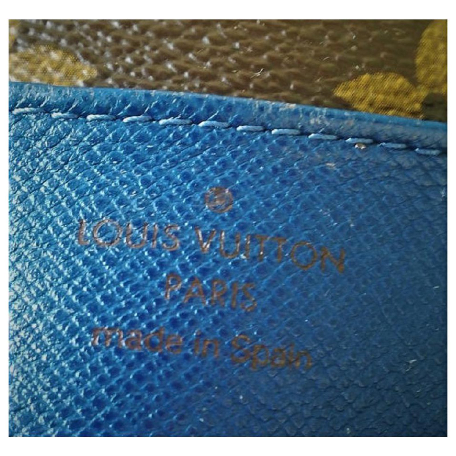 Louis Vuitton Portfolio Emilie Limited Edition -(inside Blue Franc)  Leather ref.126375 - Joli Closet