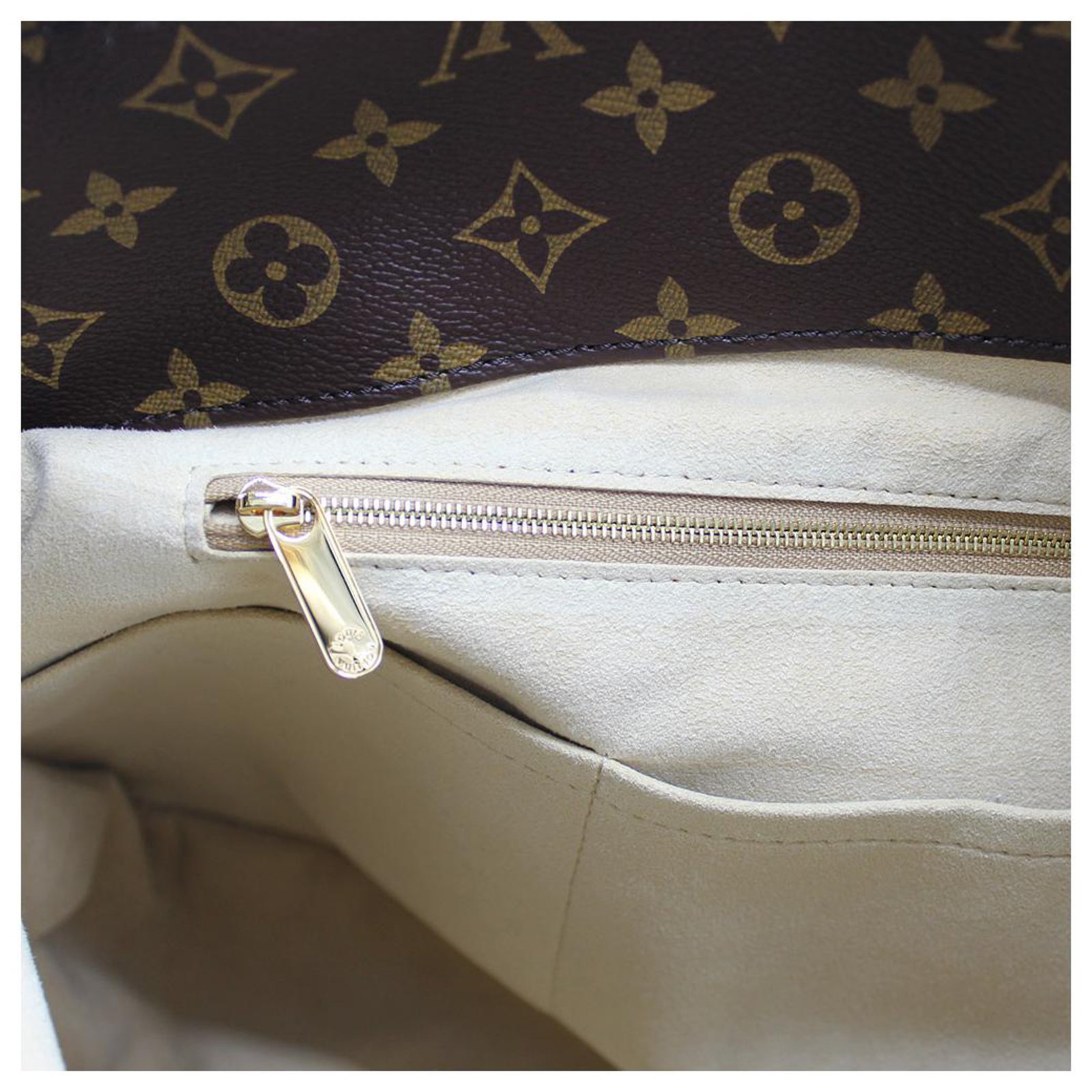 Artsy cloth handbag Louis Vuitton Beige in Cloth - 34276430