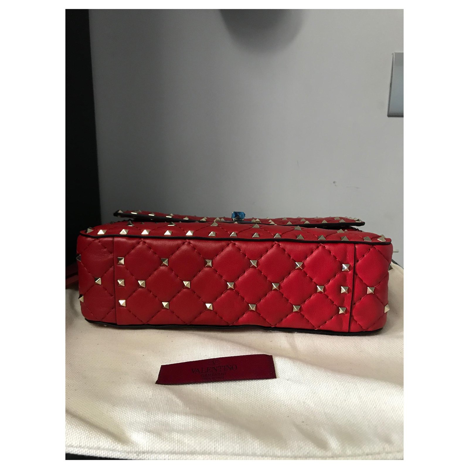 2016 F/W Valentino Garavani Rockstud Spike Medium Bag in Red Leather