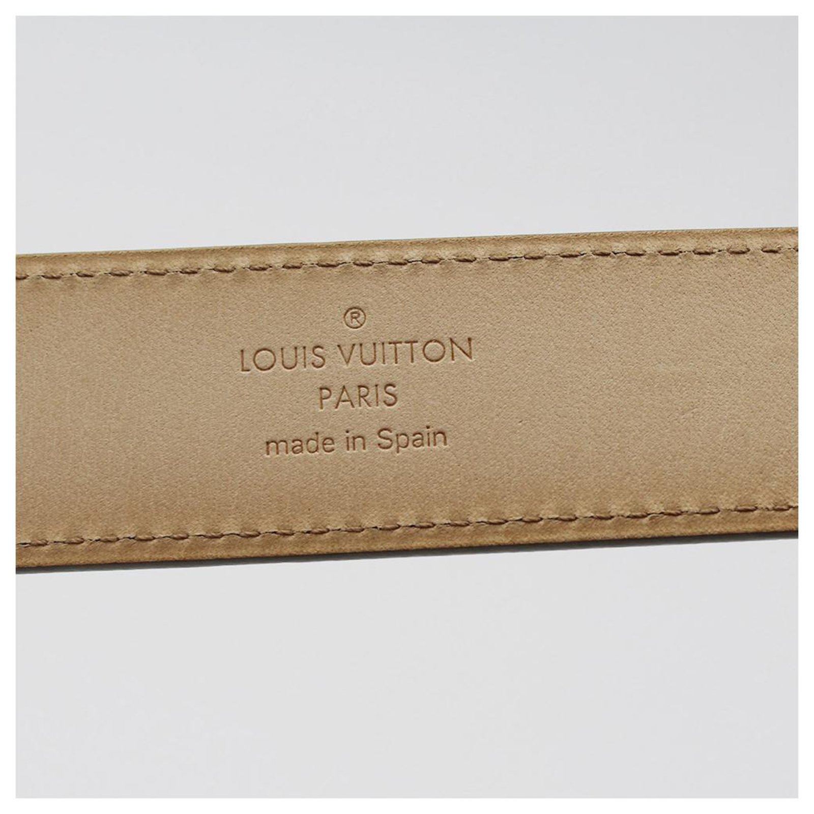 Louis Vuitton Logotipo de spray de cinturón LV Castaño ref.239407 - Joli  Closet