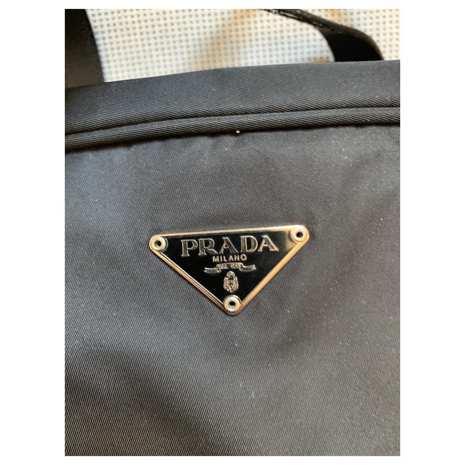 Prada Handbags Black Nylon ref.129524 - Joli Closet