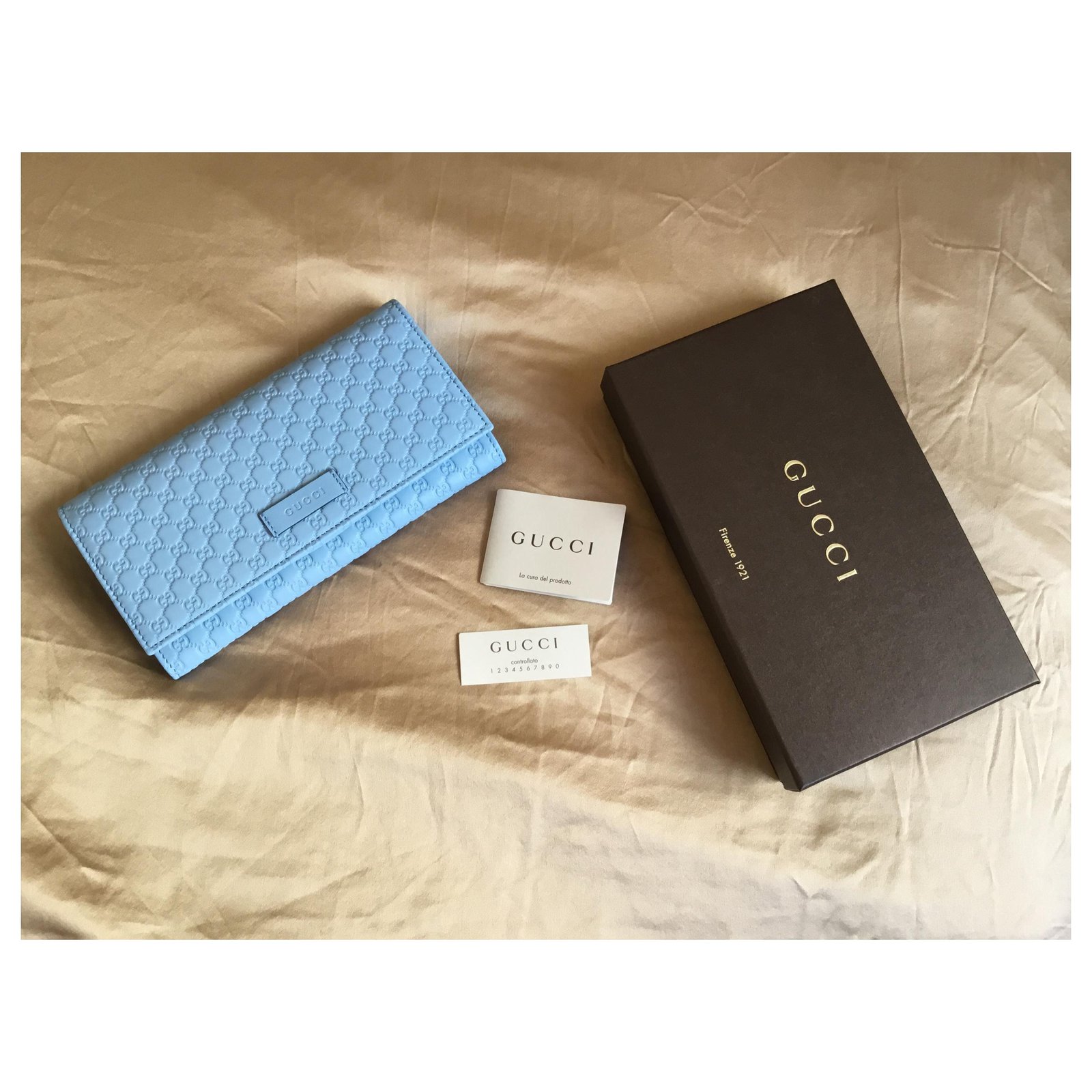 Gucci Leather Wallet Blue ref.131278 - Joli Closet