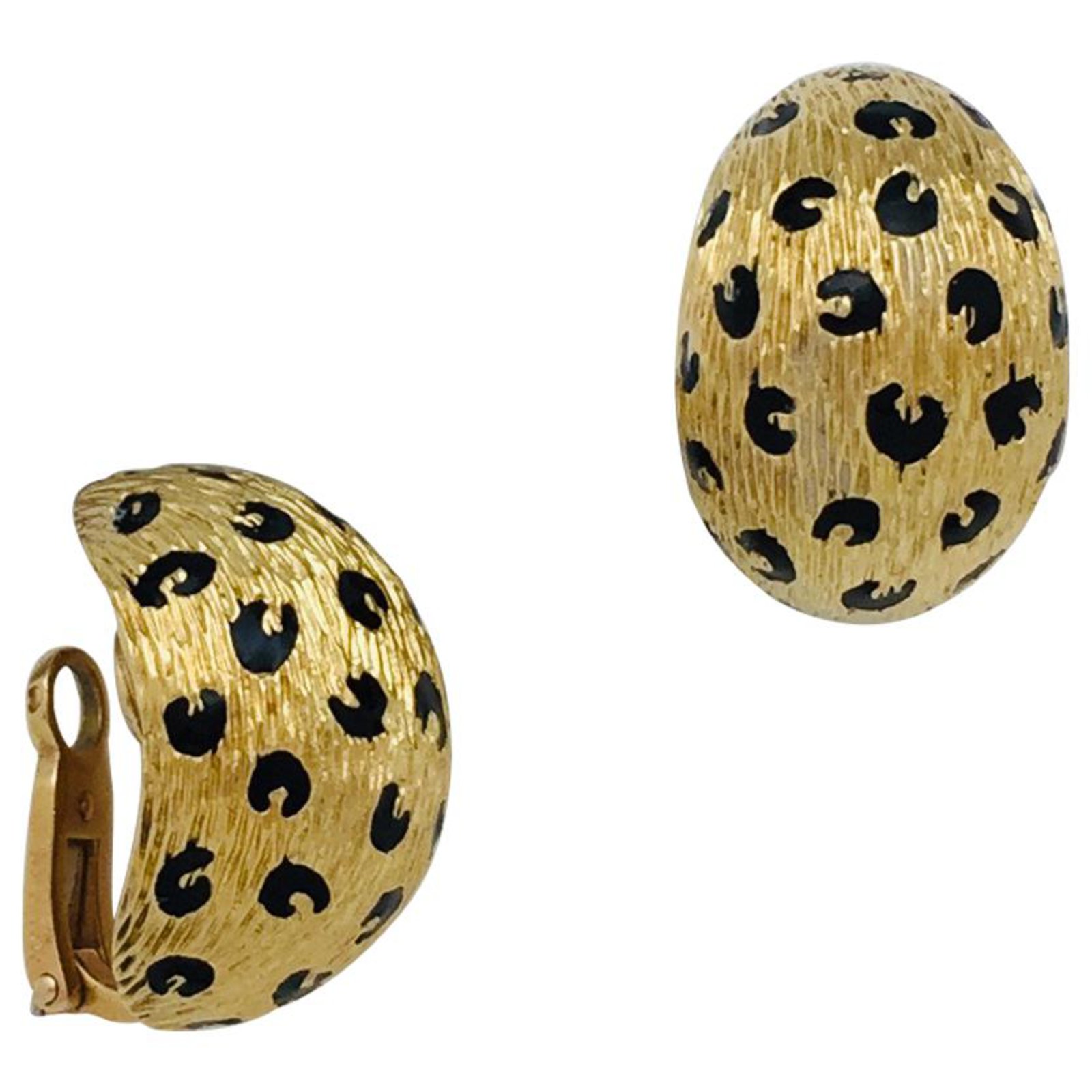 Fred earrings, Leopard model, in yellow gold and black enamel. ref.131904 - Joli Closet